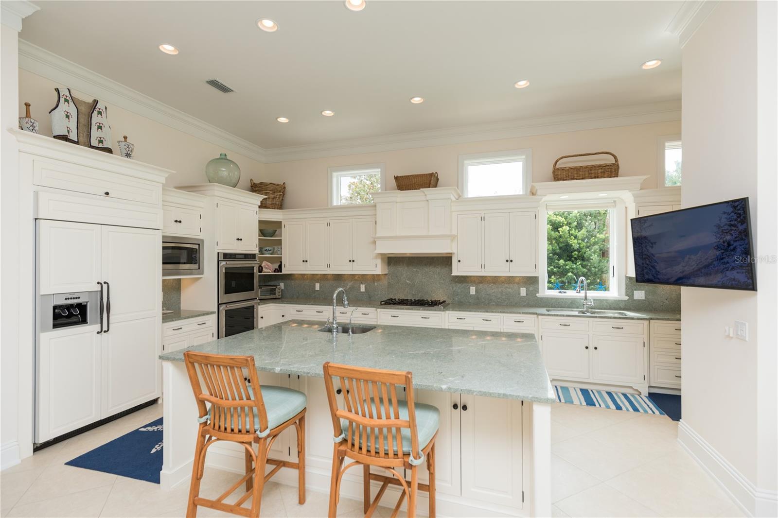 ISLAND ESTATES SUB - Residential