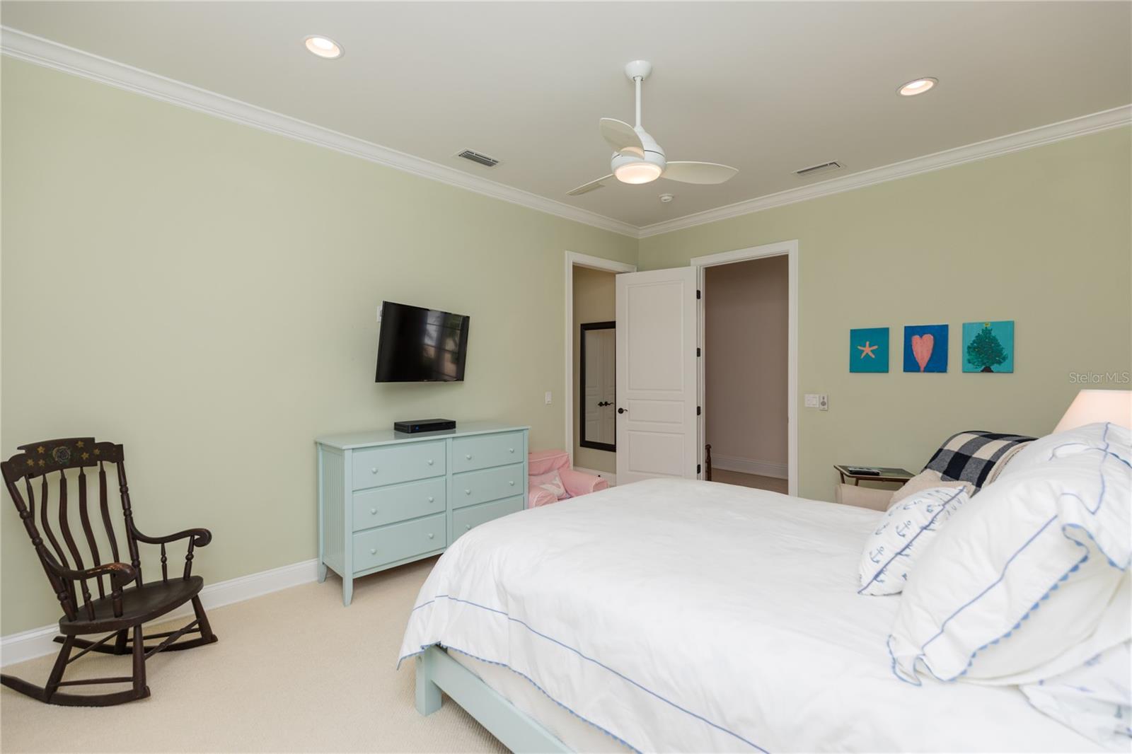 ISLAND ESTATES SUB - Residential