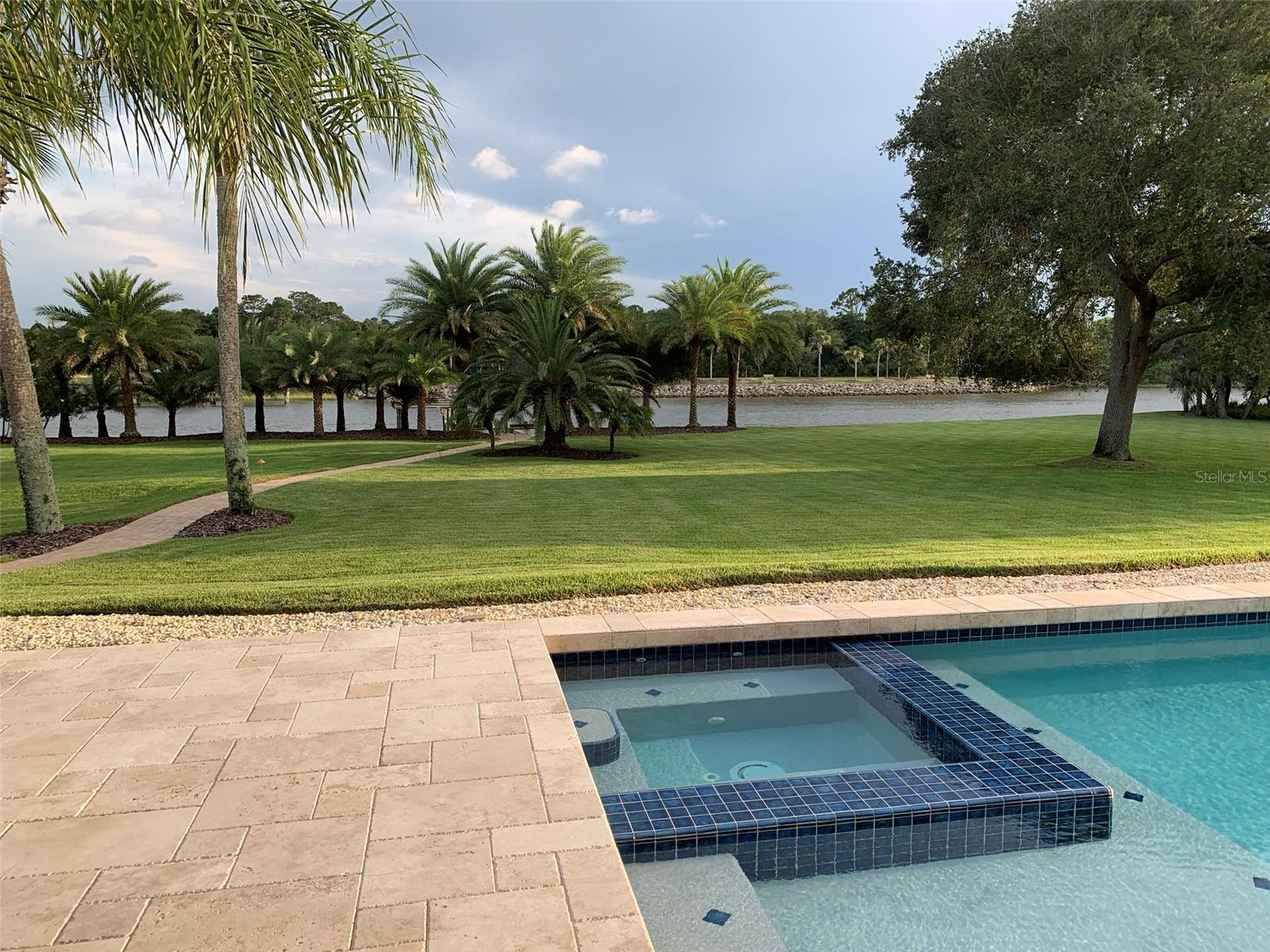 ISLAND ESTATES SUB - Residential