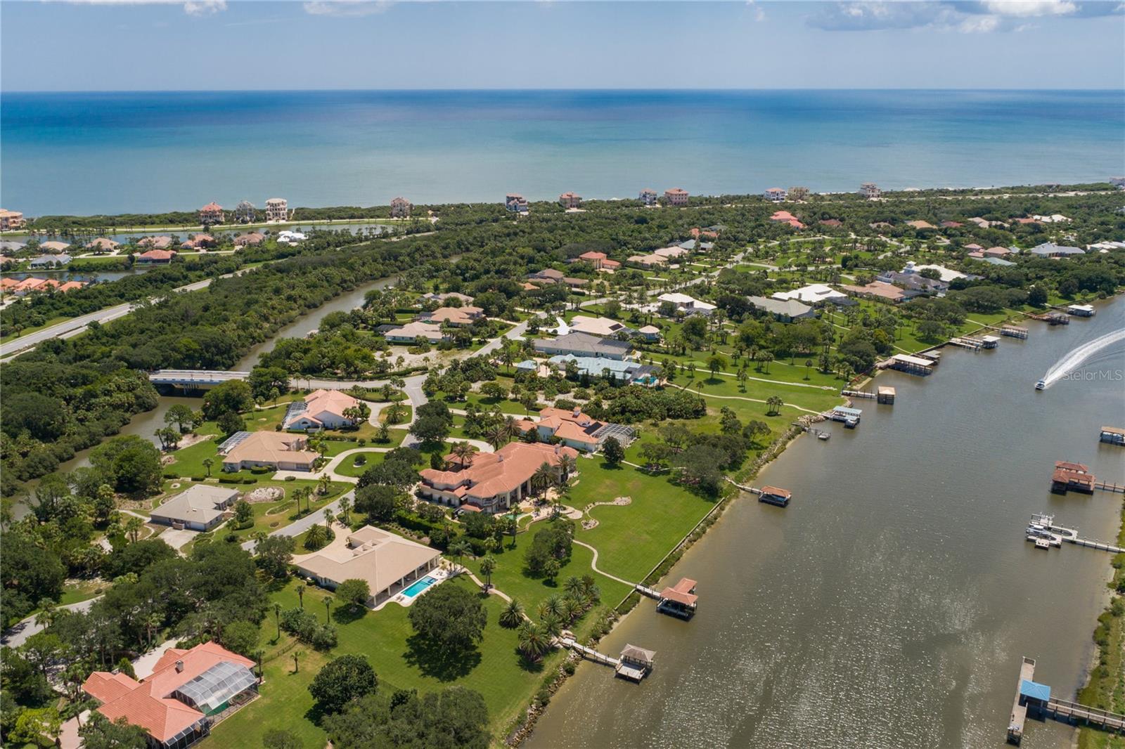 ISLAND ESTATES SUB - Residential