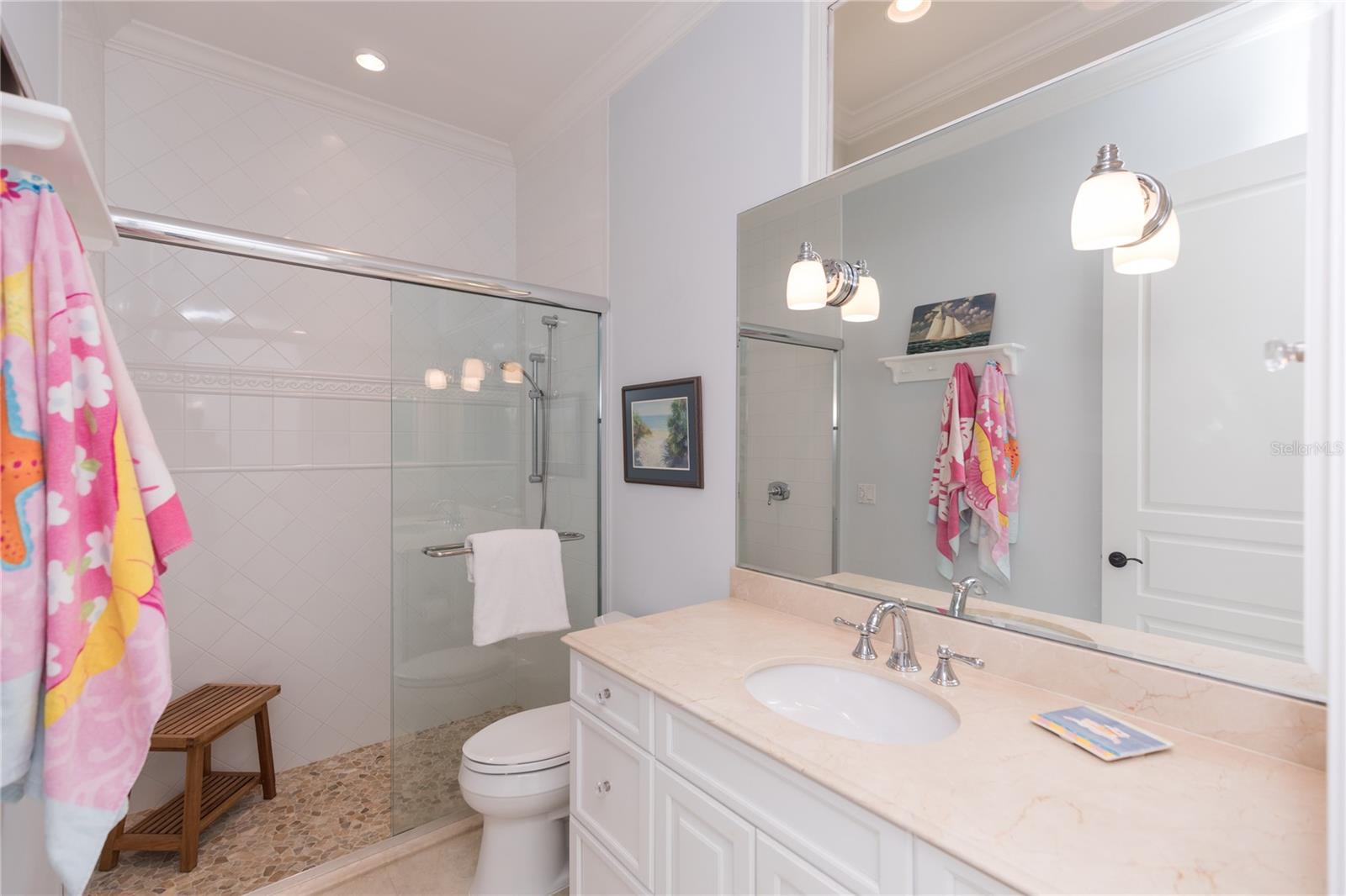 ISLAND ESTATES SUB - Residential