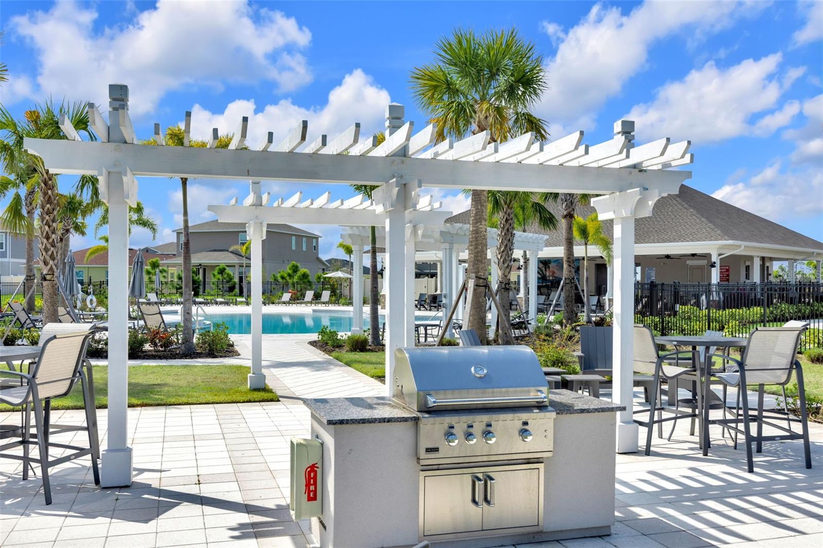 SAWGRASS LAKES PH I-III - Residential Lease