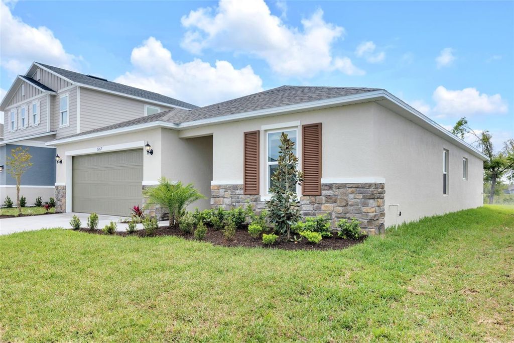 Photo of 9267 Sandy Bluffs Circle, Parrish, FL 34219 (MLS # TB8457698)