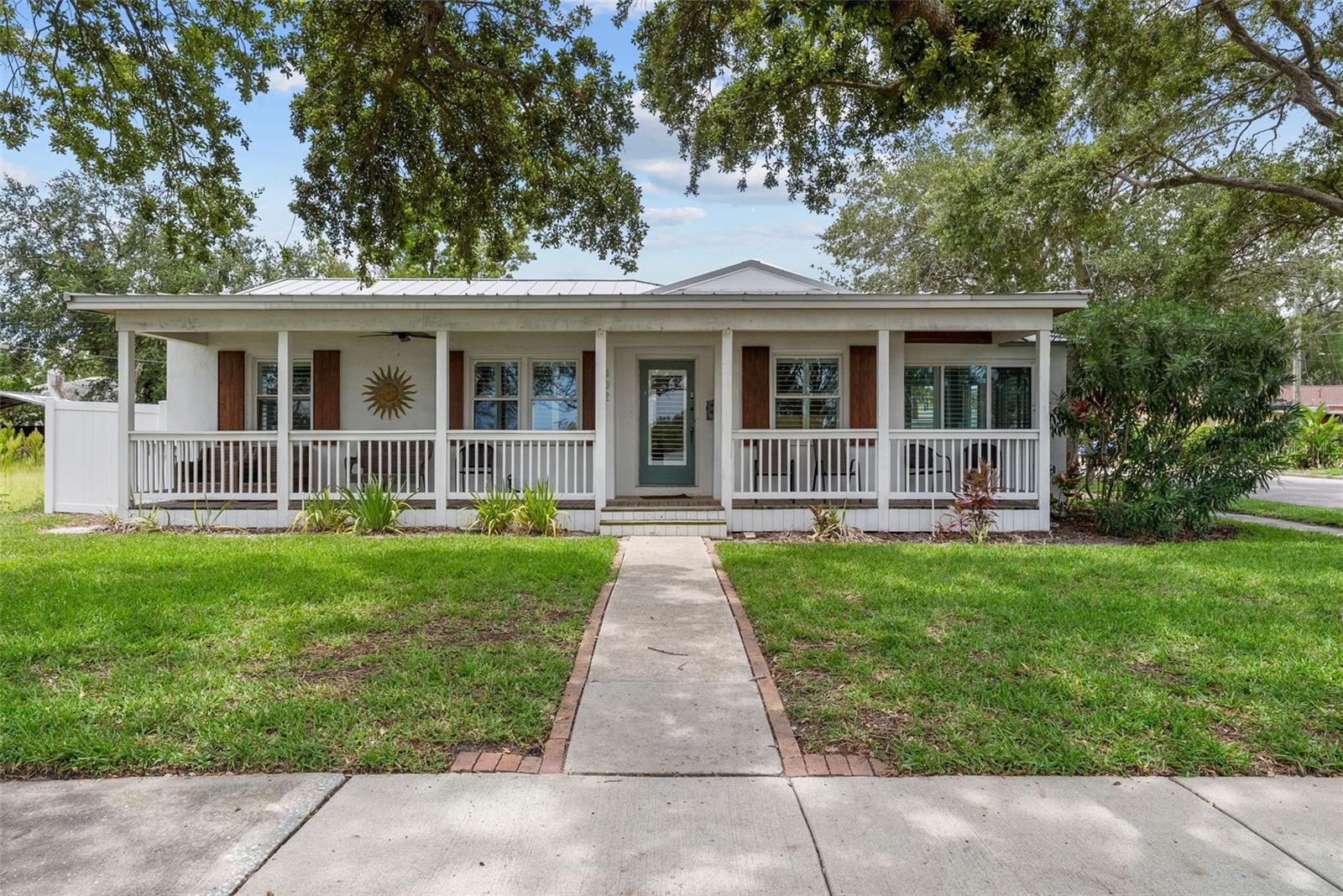 Stunning Davis Islands home with water views and a detached studio/guest suite! Live the island lifestyle in this beautifully remodeled home, in the highly sought-after Davis Islands community. Enjoy stunning views of Seddon Channel, Harbor Island, and of course the Gasparilla invasion from your living room, and enjoy the vibrant, walkable Island lifestyle just steps from your door. The main home features three bedrooms and one full bathroom, with modern finishes, spacious living areas, and abundant natural light. An open-concept kitchen flows seamlessly into the dining and living areas—perfect for entertaining guests, hosting friends, and relaxing
in the comfort of your home. A detached studio with its own full bathroom provides the perfect private space for guests, family members, a home office, or creative studio. Enjoy daily walks to Davis Islands’ beloved shops,
restaurants, Roy Jenkins Pool, and the Marjory Park Boat Ramp. Comfort, convenience, and unbeatable location in the Gorrie/Wilson/Plant school district—truly a gem in the heart of it all!