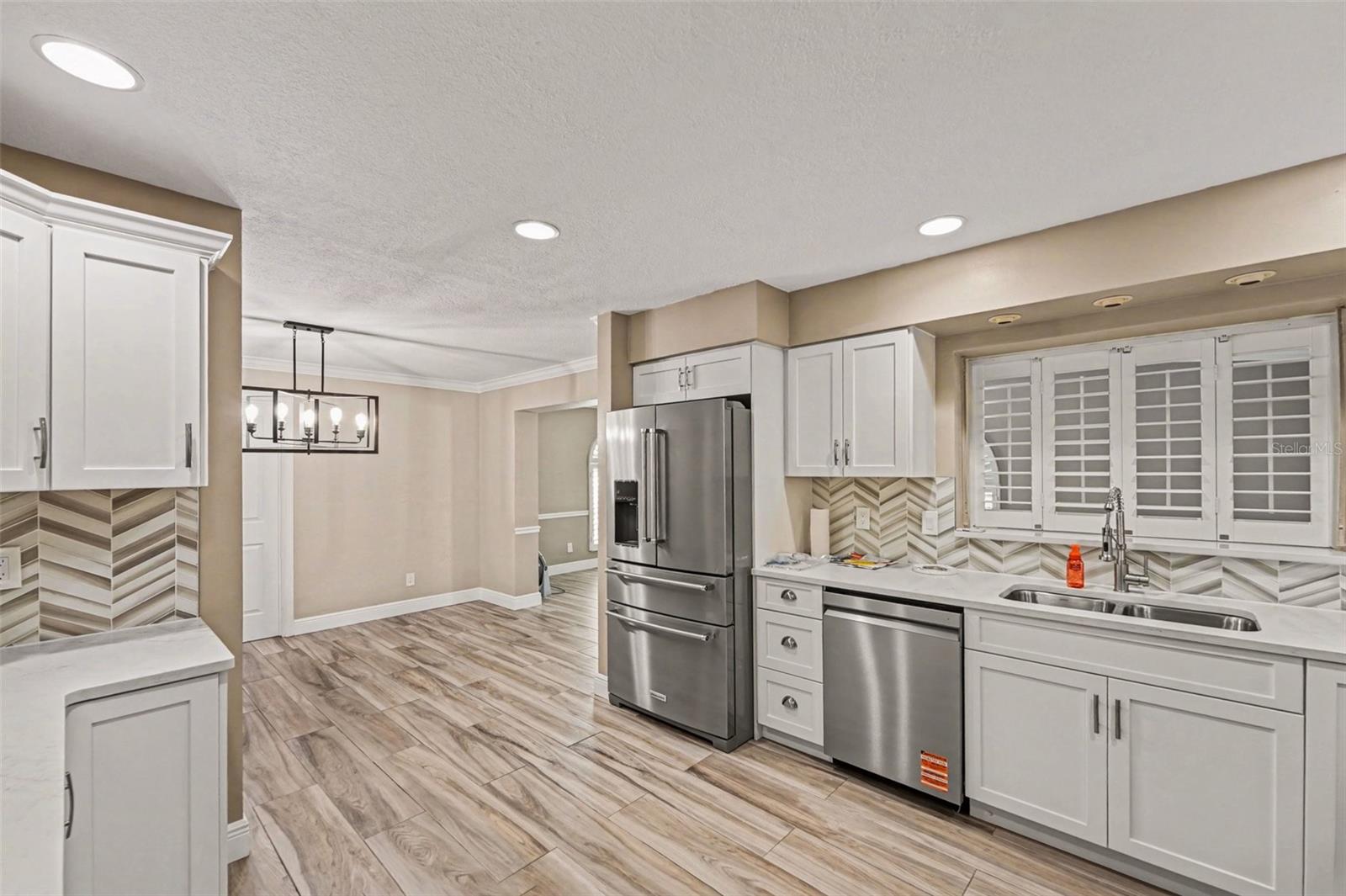 NORTH EAST PARK SHORES - Residential