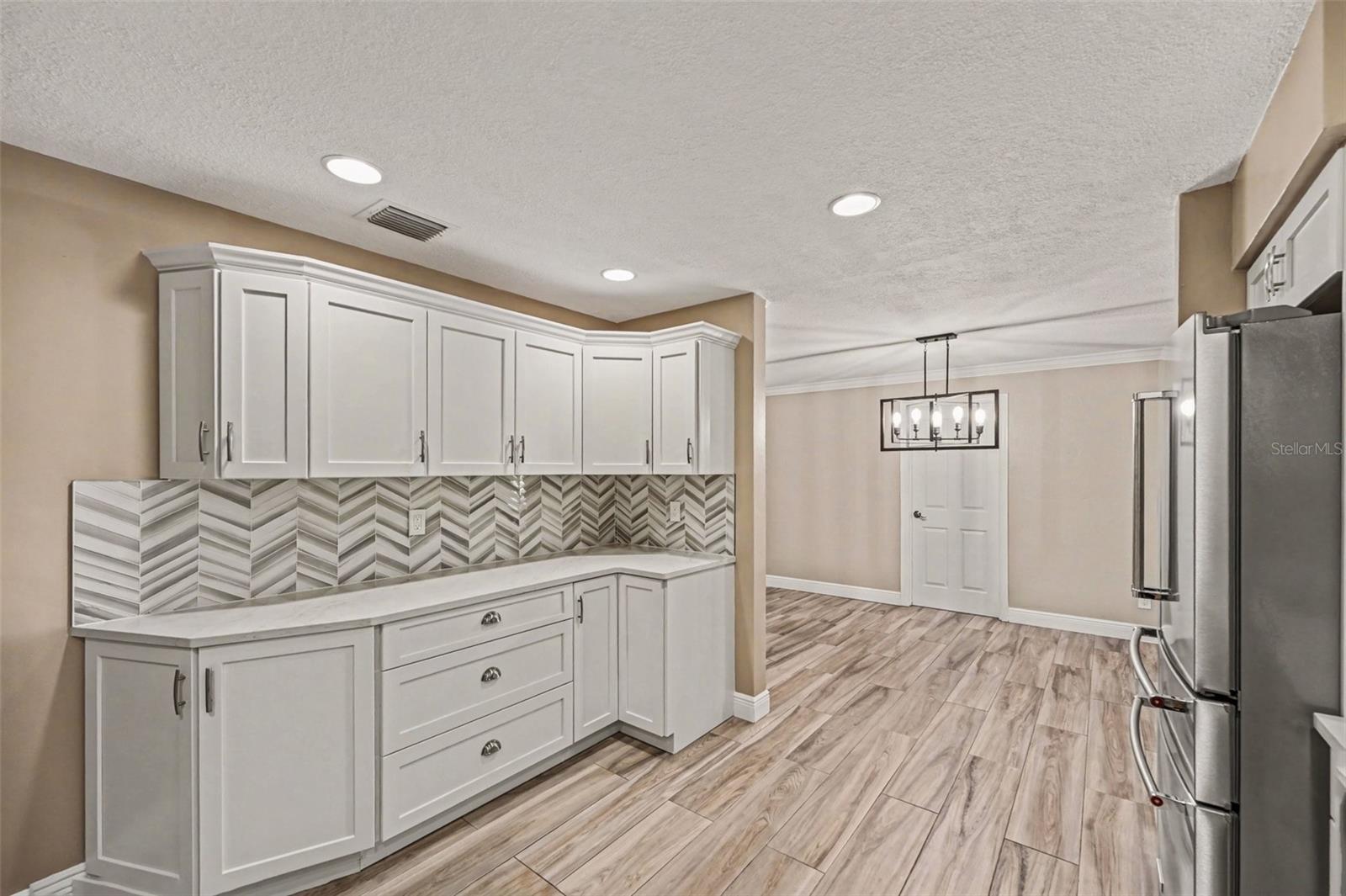 NORTH EAST PARK SHORES - Residential