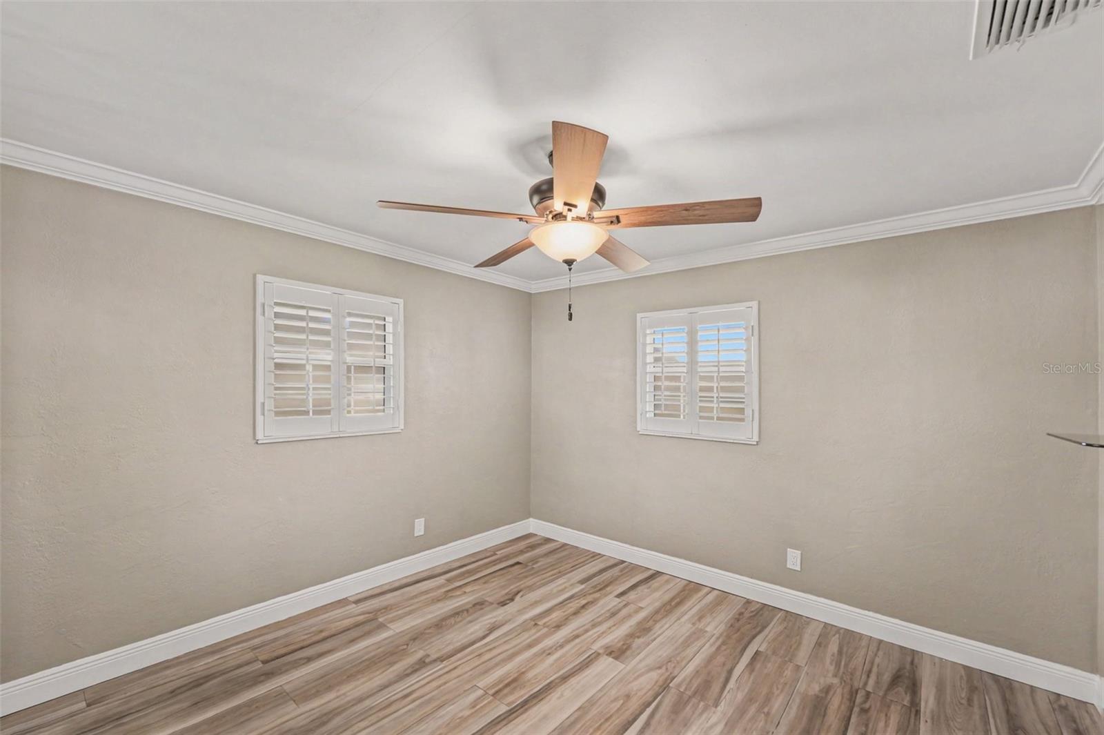 NORTH EAST PARK SHORES - Residential