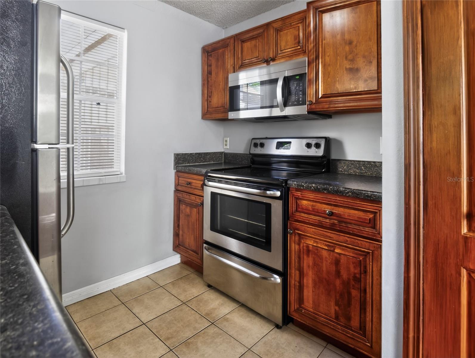 HIDDEN SPGS CONDO - Residential Lease