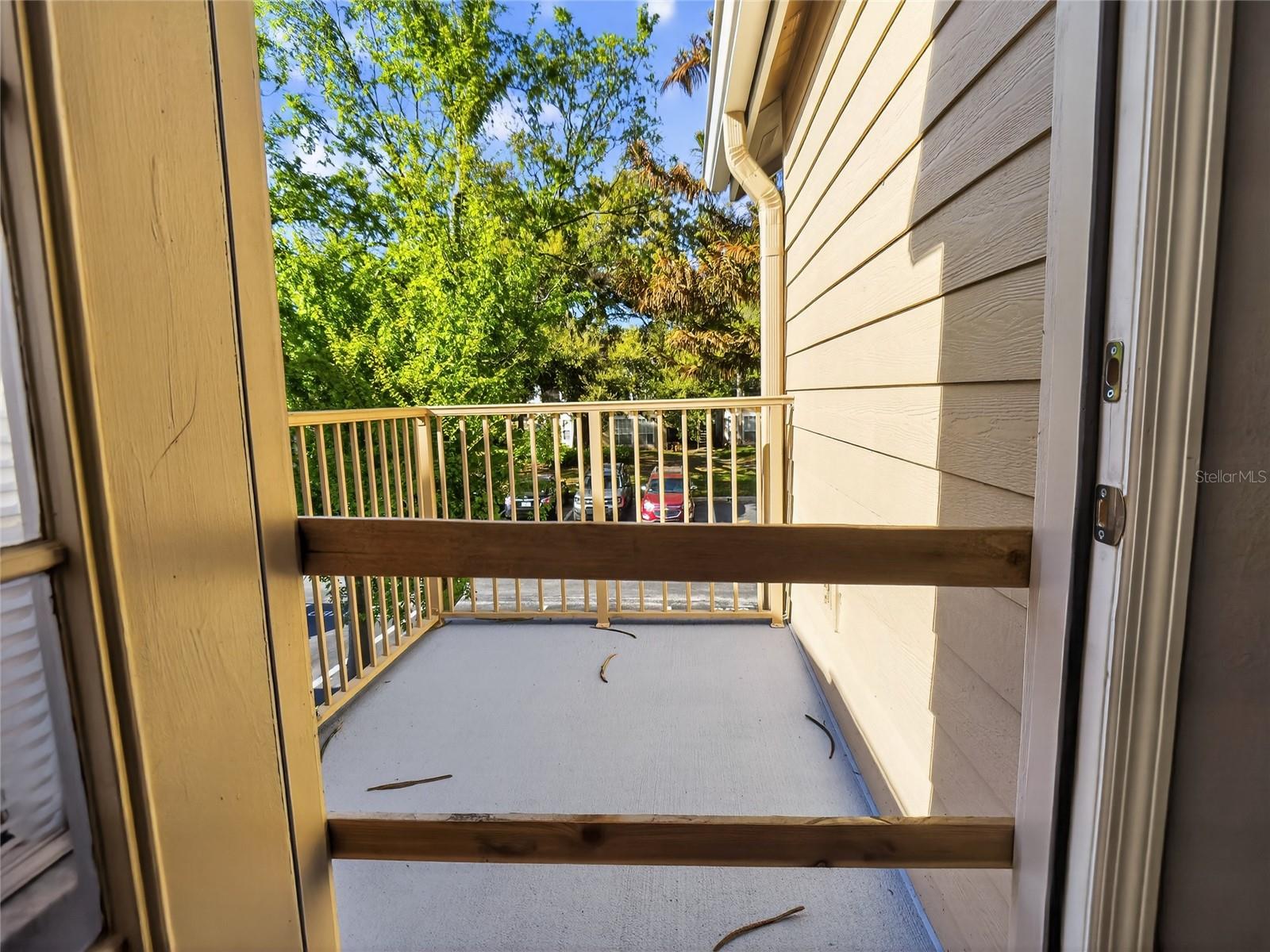 HIDDEN SPGS CONDO - Residential Lease