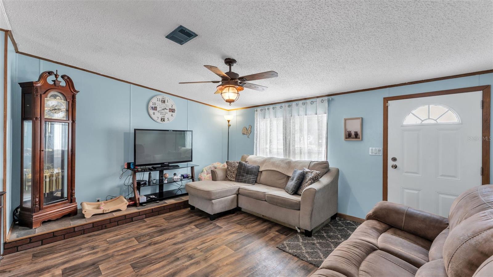 COUNTRY VIEW ESTATES - Residential