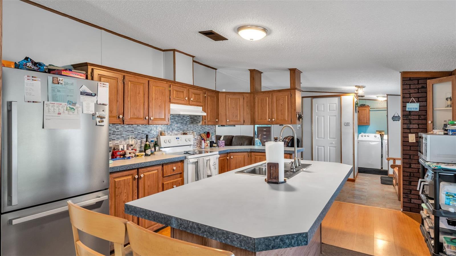 COUNTRY VIEW ESTATES - Residential