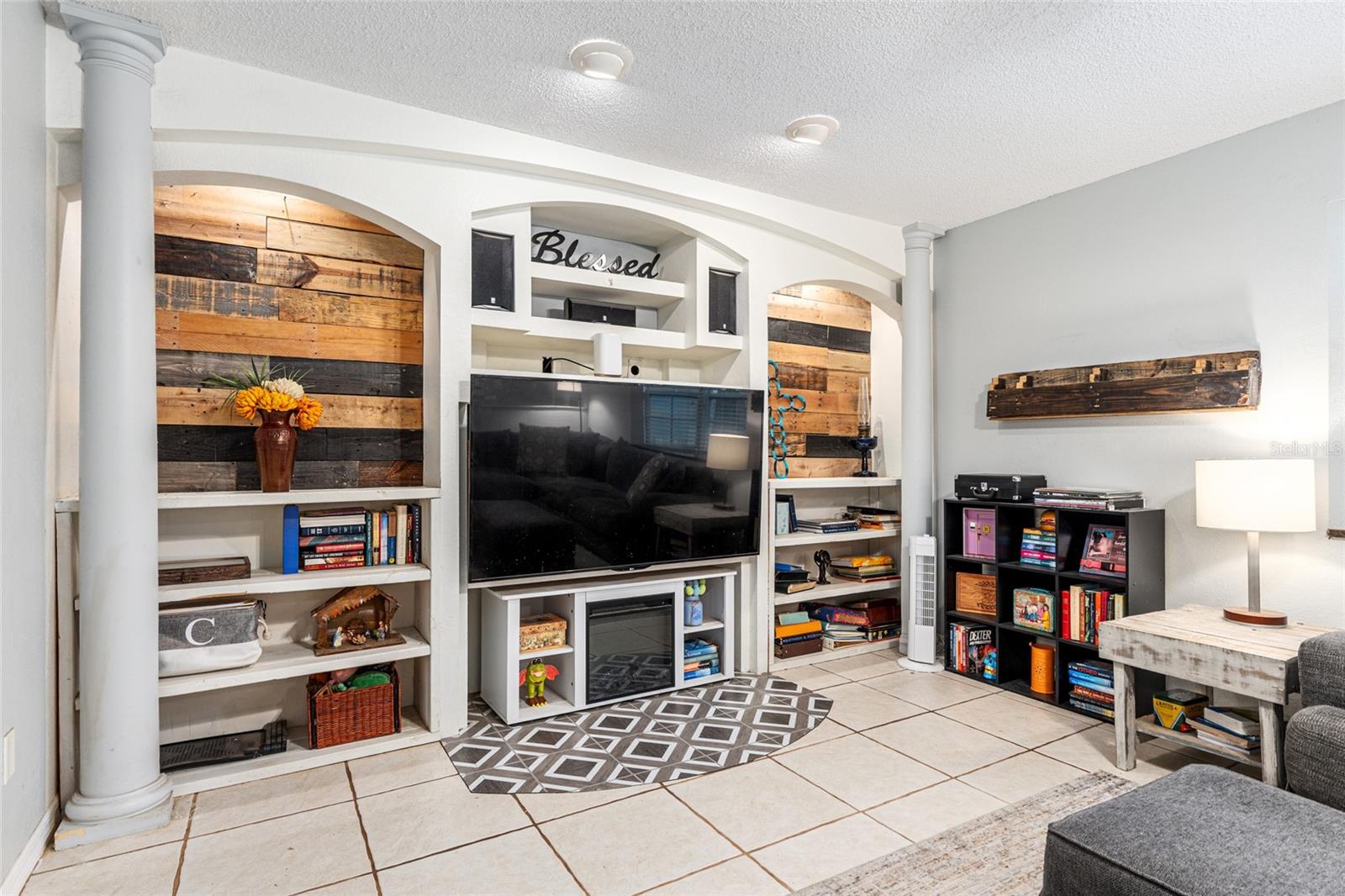 CAROL ESTATE - Residential