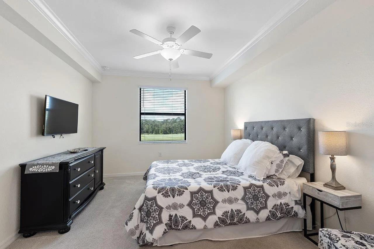 TERRACE VI AT LAKEWOOD NATIONAL PH I - Residential Lease