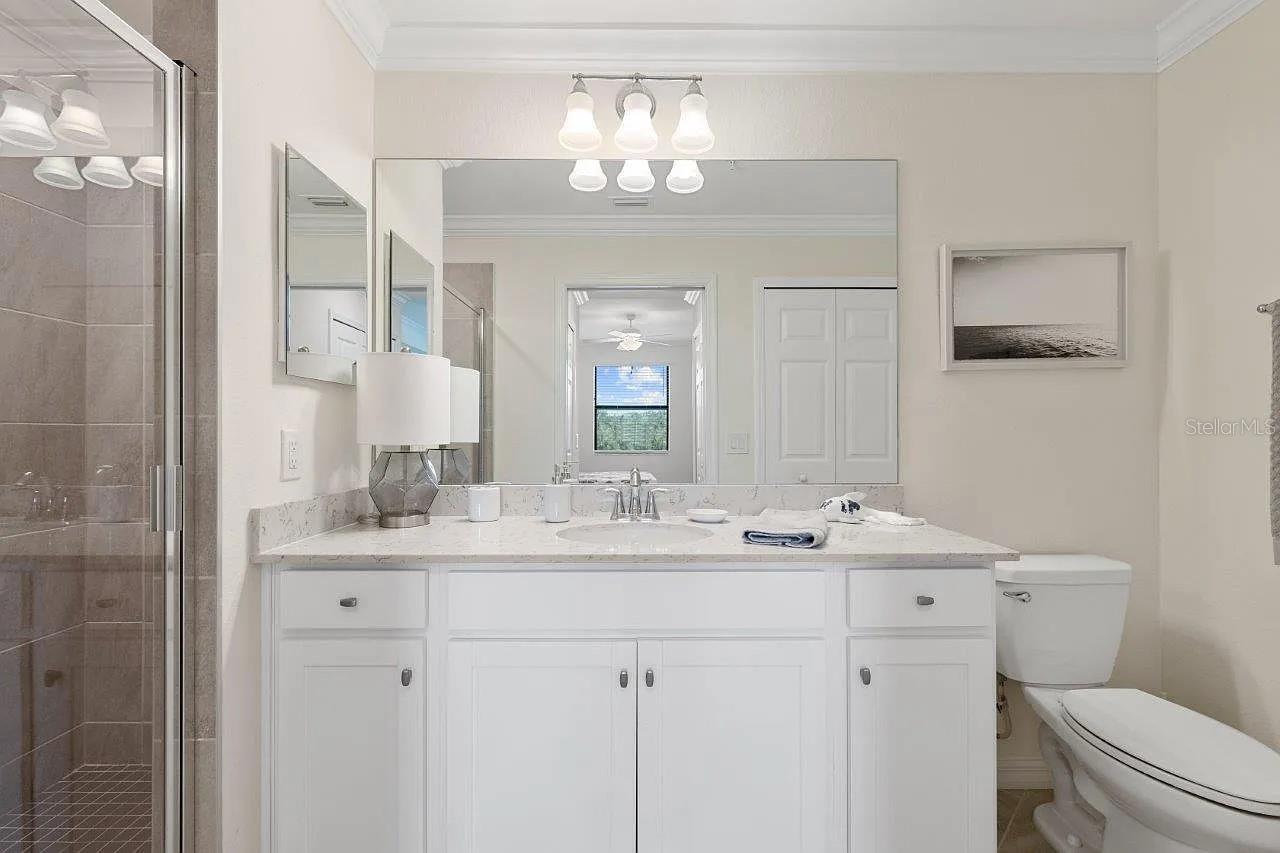 TERRACE VI AT LAKEWOOD NATIONAL PH I - Residential Lease