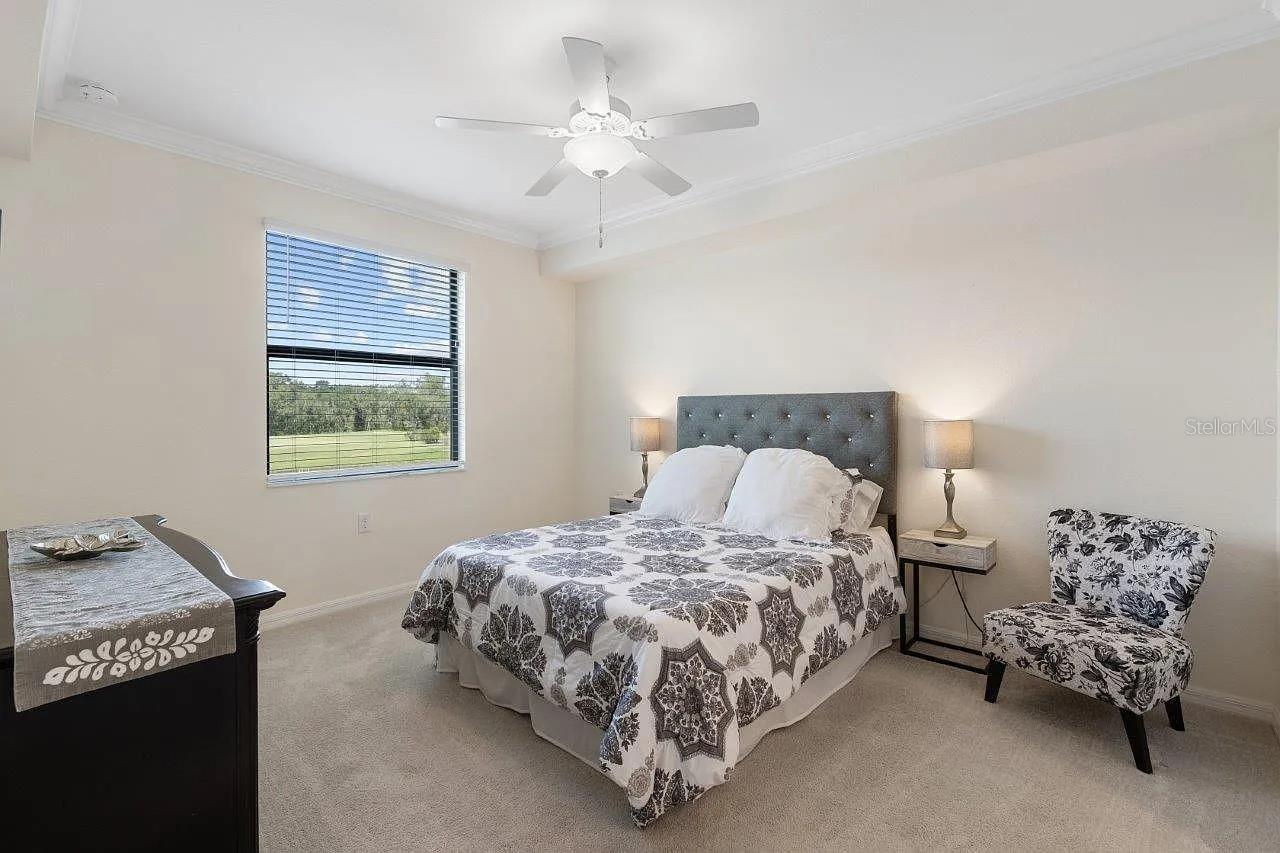 TERRACE VI AT LAKEWOOD NATIONAL PH I - Residential Lease
