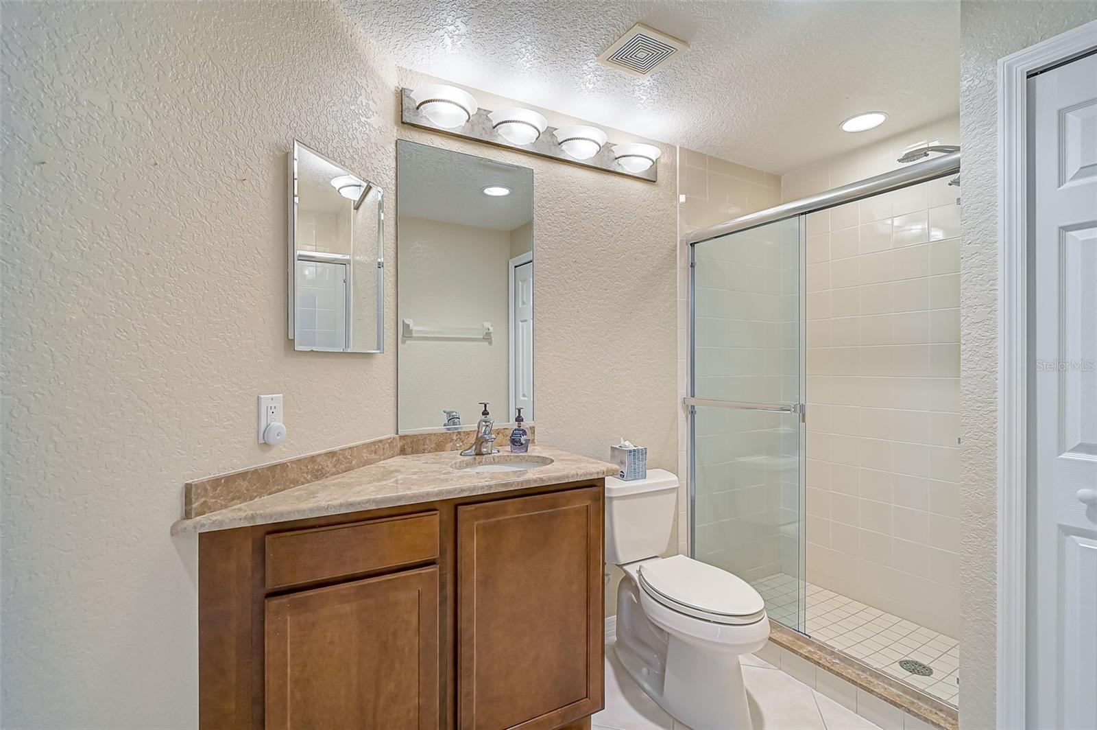 BLACKBURN HARBOR WATERFRONT VILLAS - Residential