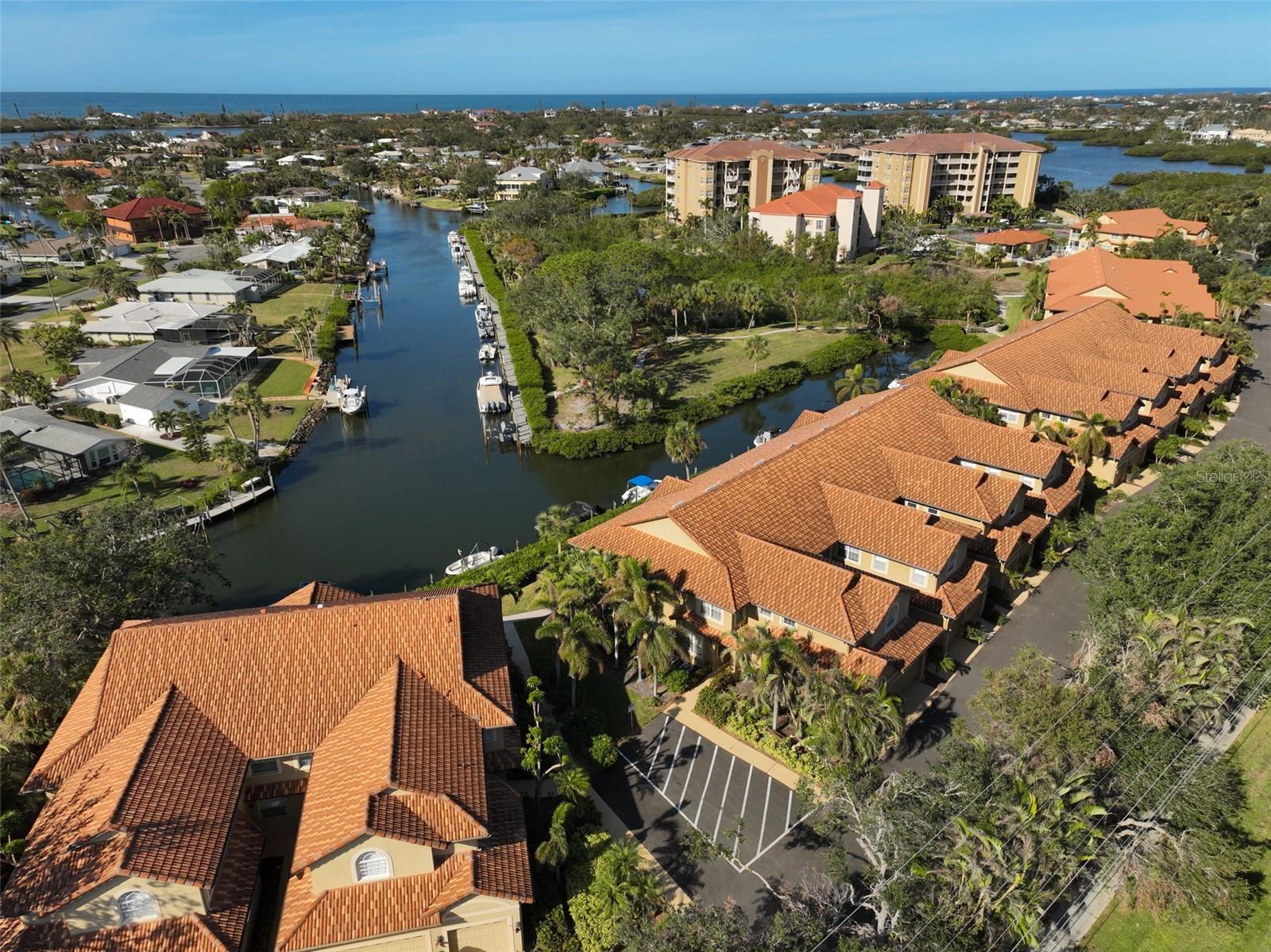 BLACKBURN HARBOR WATERFRONT VILLAS - Residential