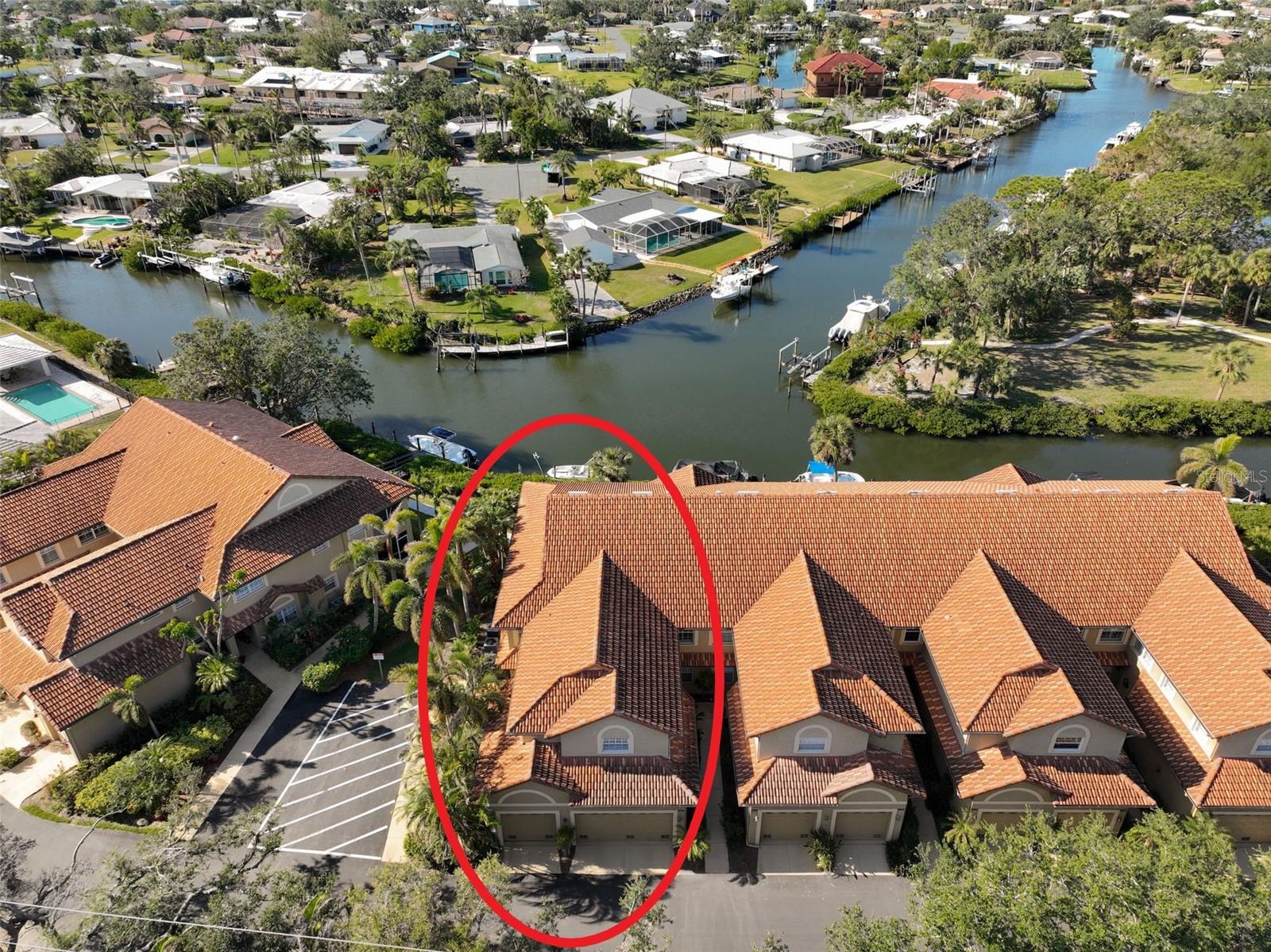 BLACKBURN HARBOR WATERFRONT VILLAS - Residential