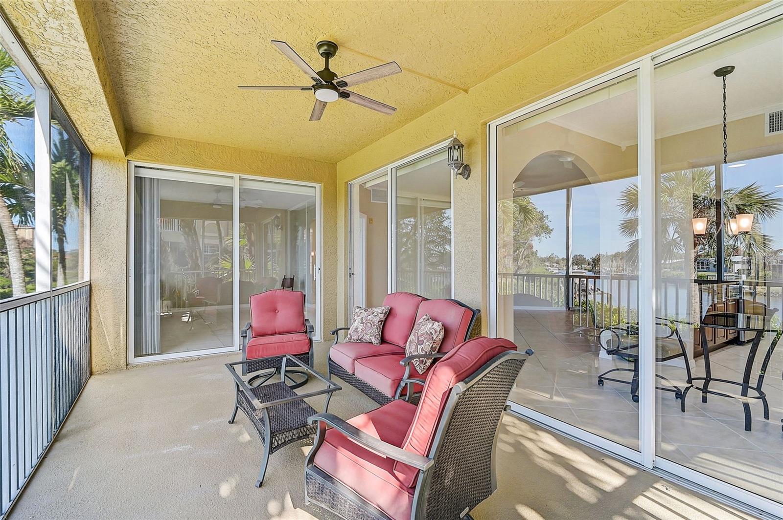 BLACKBURN HARBOR WATERFRONT VILLAS - Residential