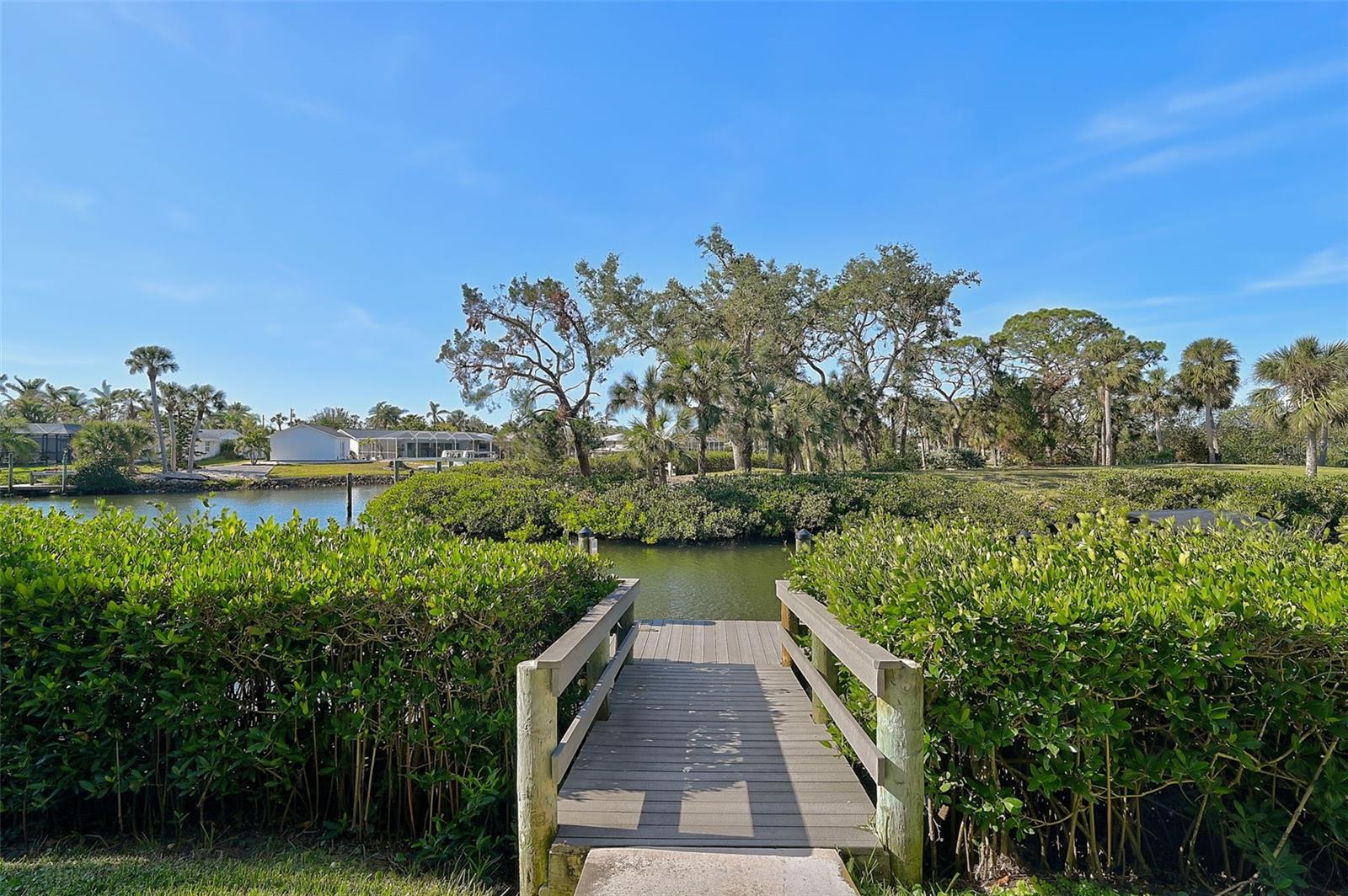 BLACKBURN HARBOR WATERFRONT VILLAS - Residential