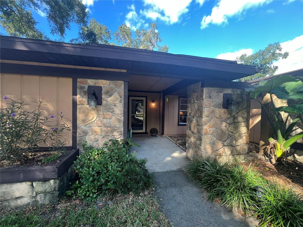 Photo of 10818 NW 38th Avenue, Gainesville, FL 32606 (MLS # GC534764)