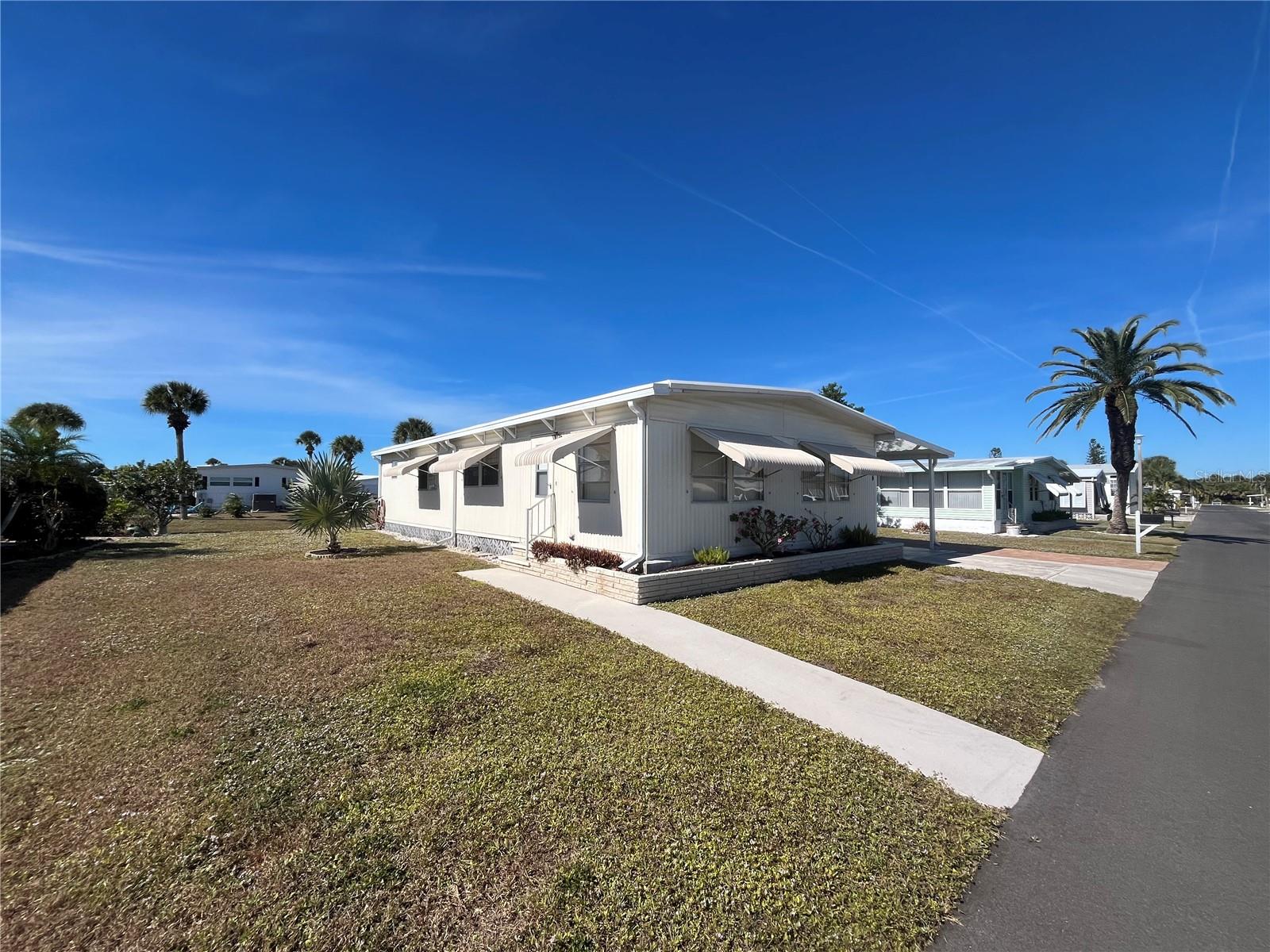 VENICE ISLE - Residential