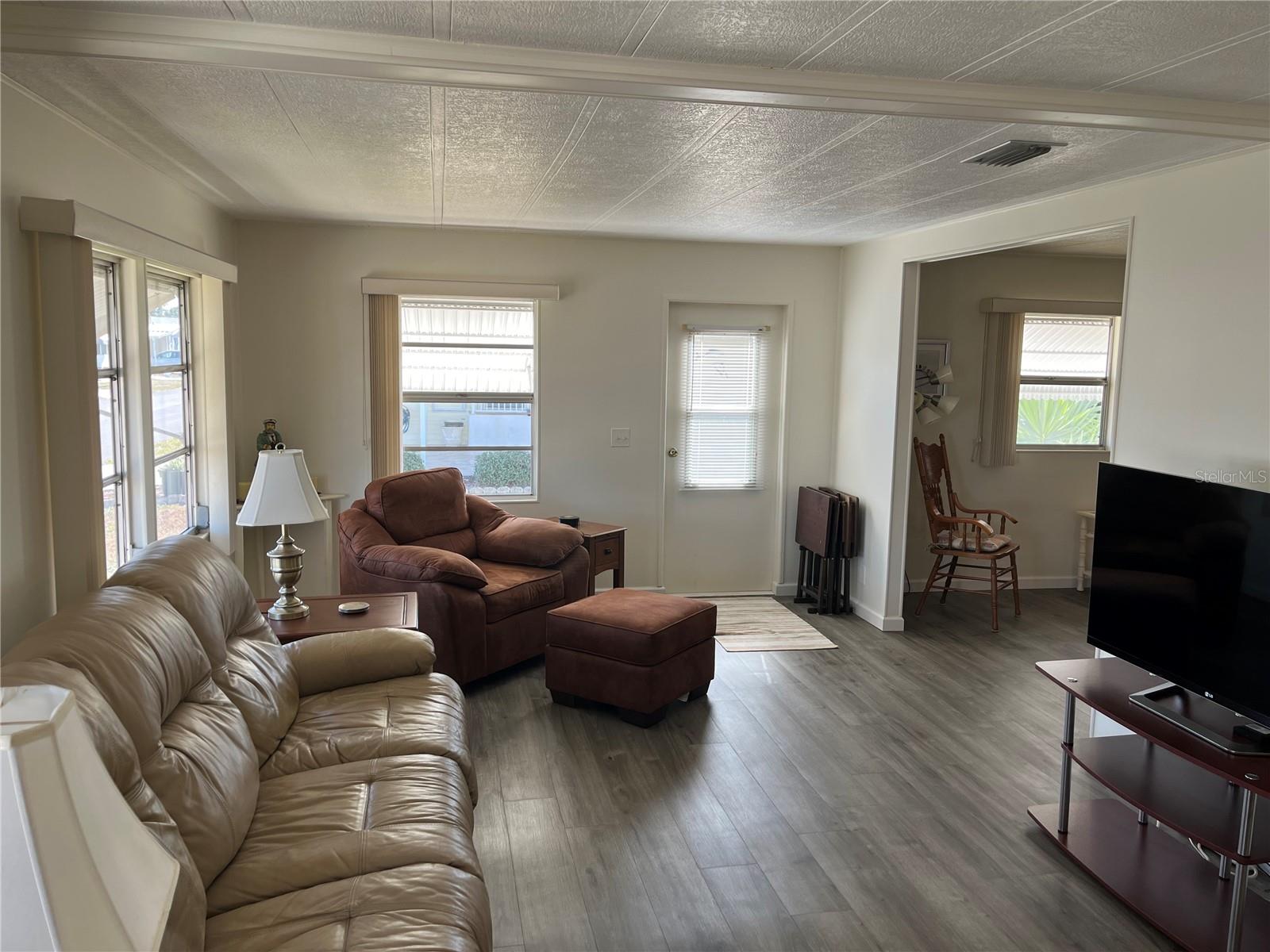 VENICE ISLE - Residential