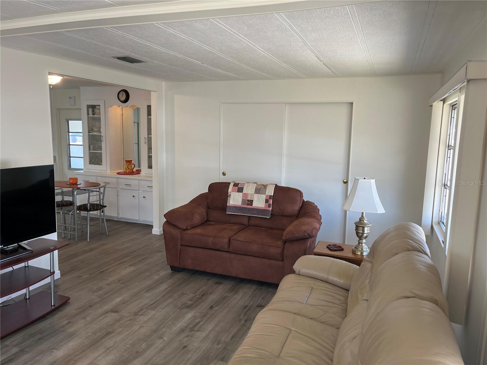 VENICE ISLE - Residential