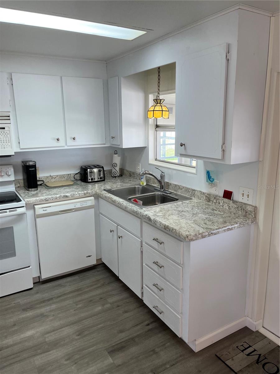 VENICE ISLE - Residential