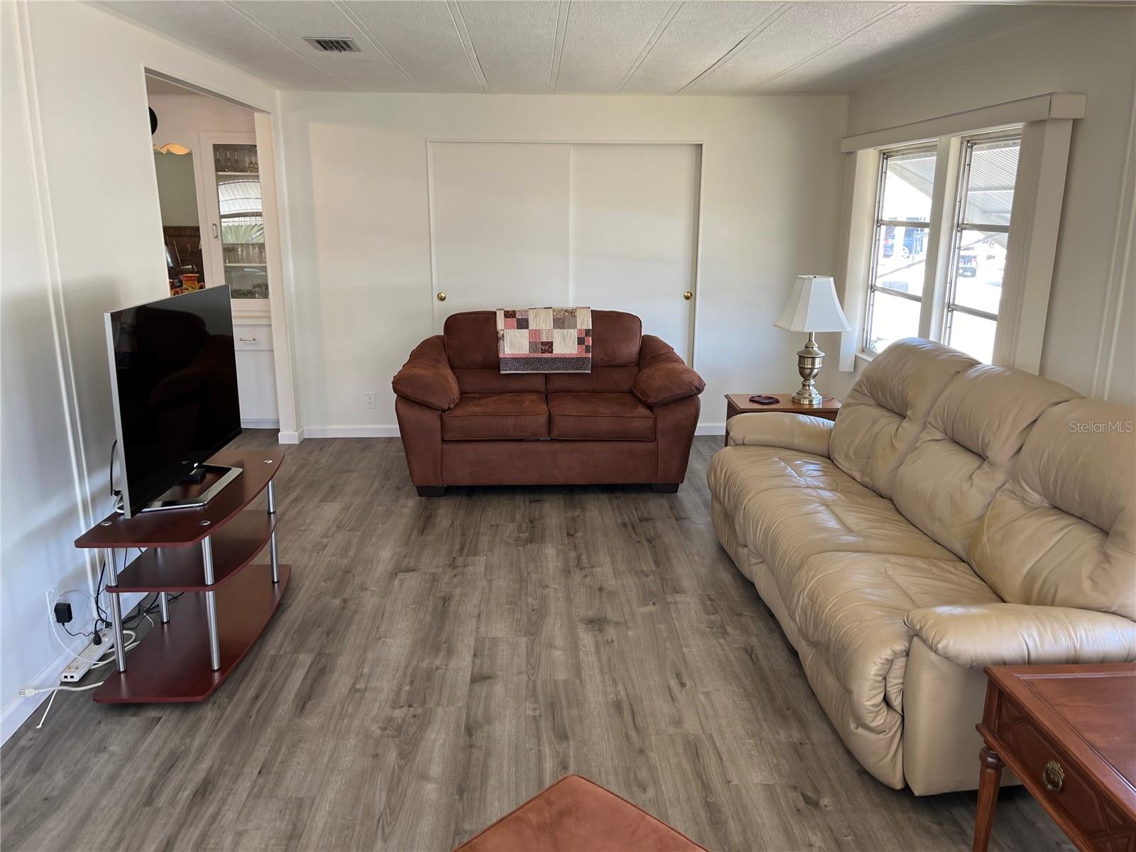 VENICE ISLE - Residential