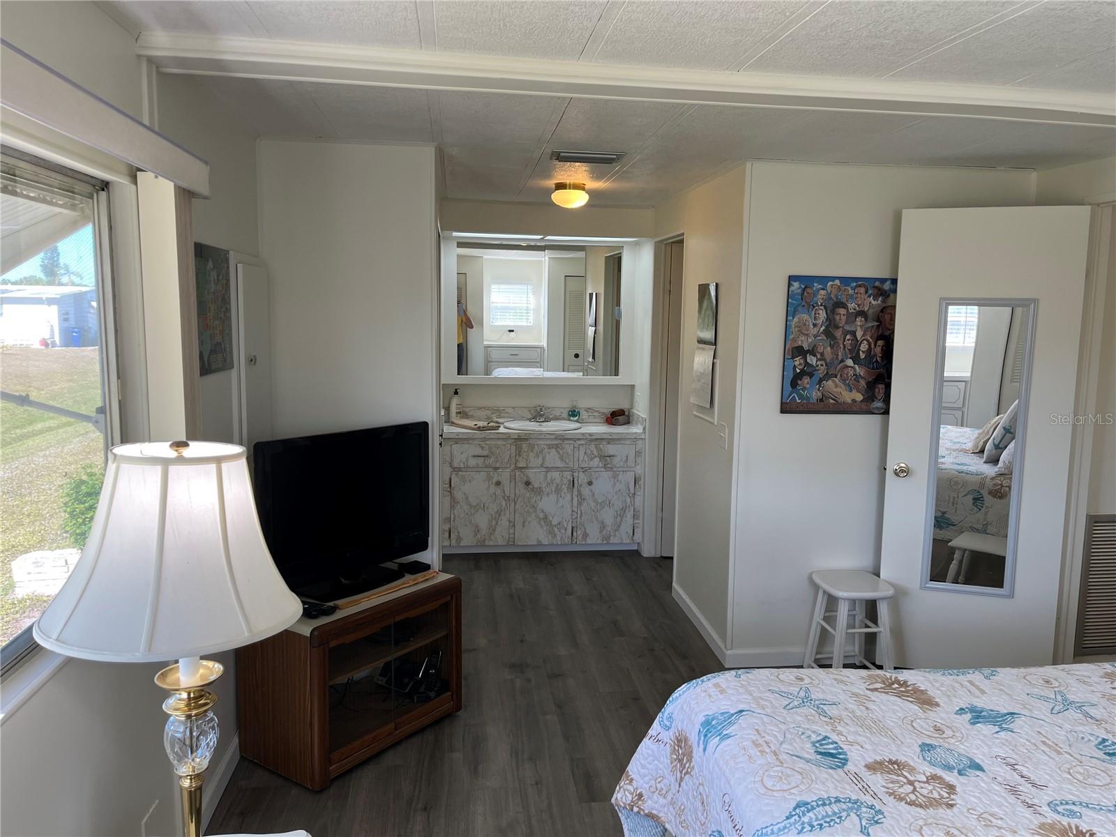 VENICE ISLE - Residential