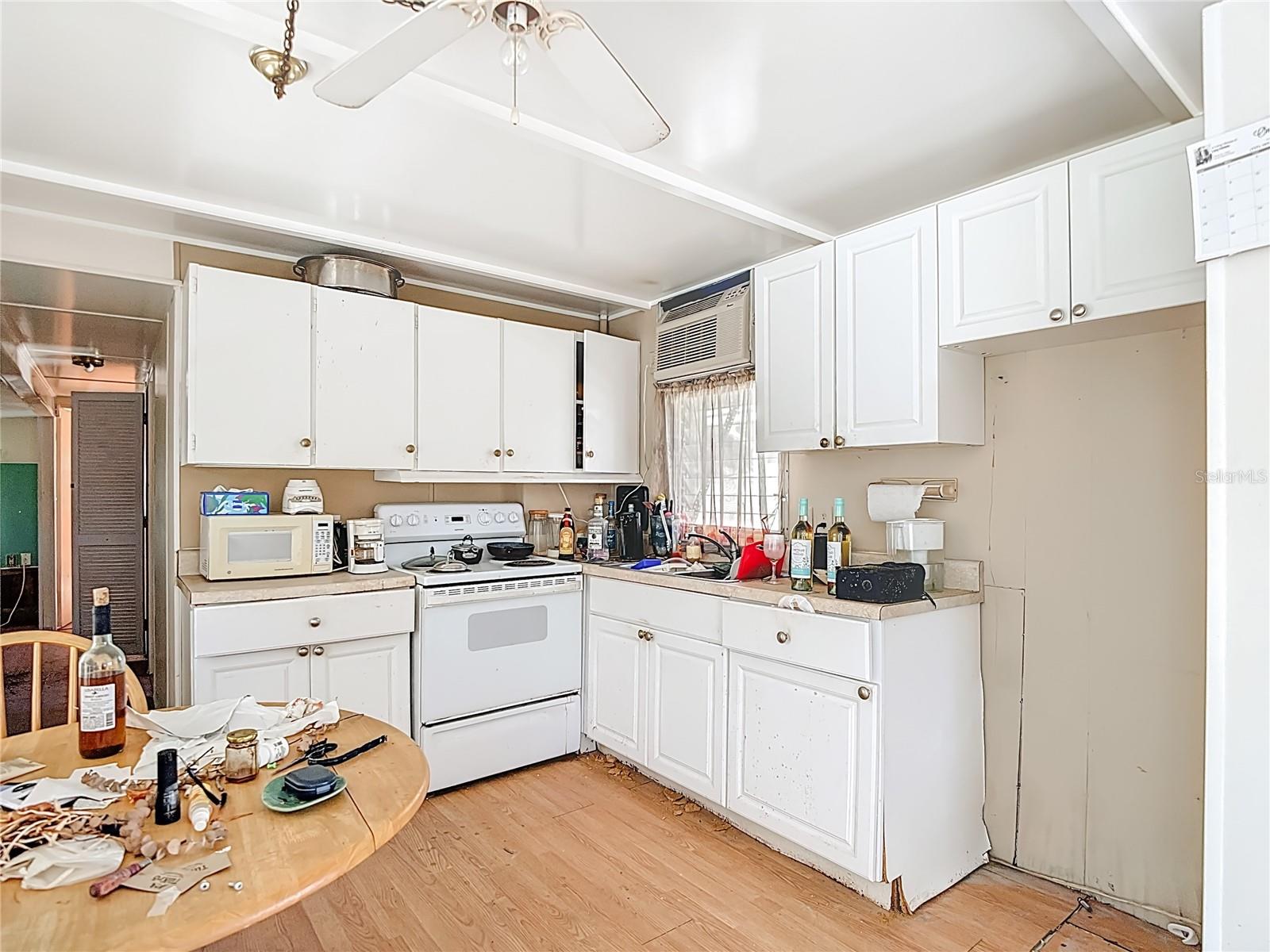 605 MICHIGAN BOULEVARD 51