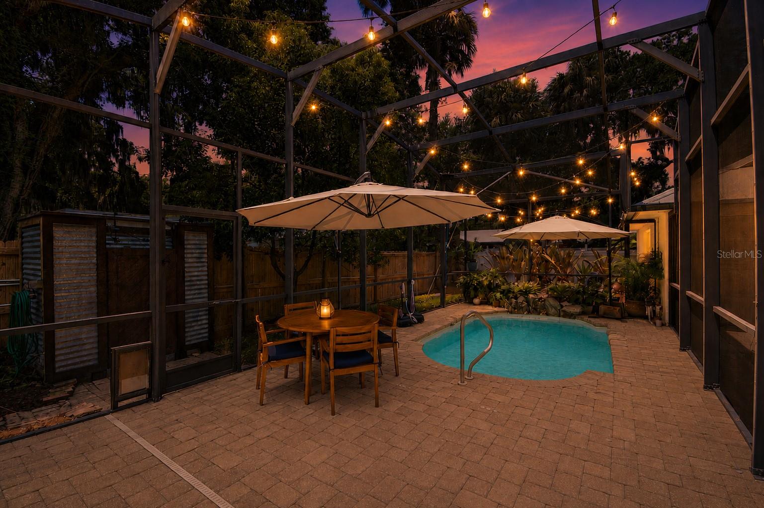 1112 PALMETTO STREET
