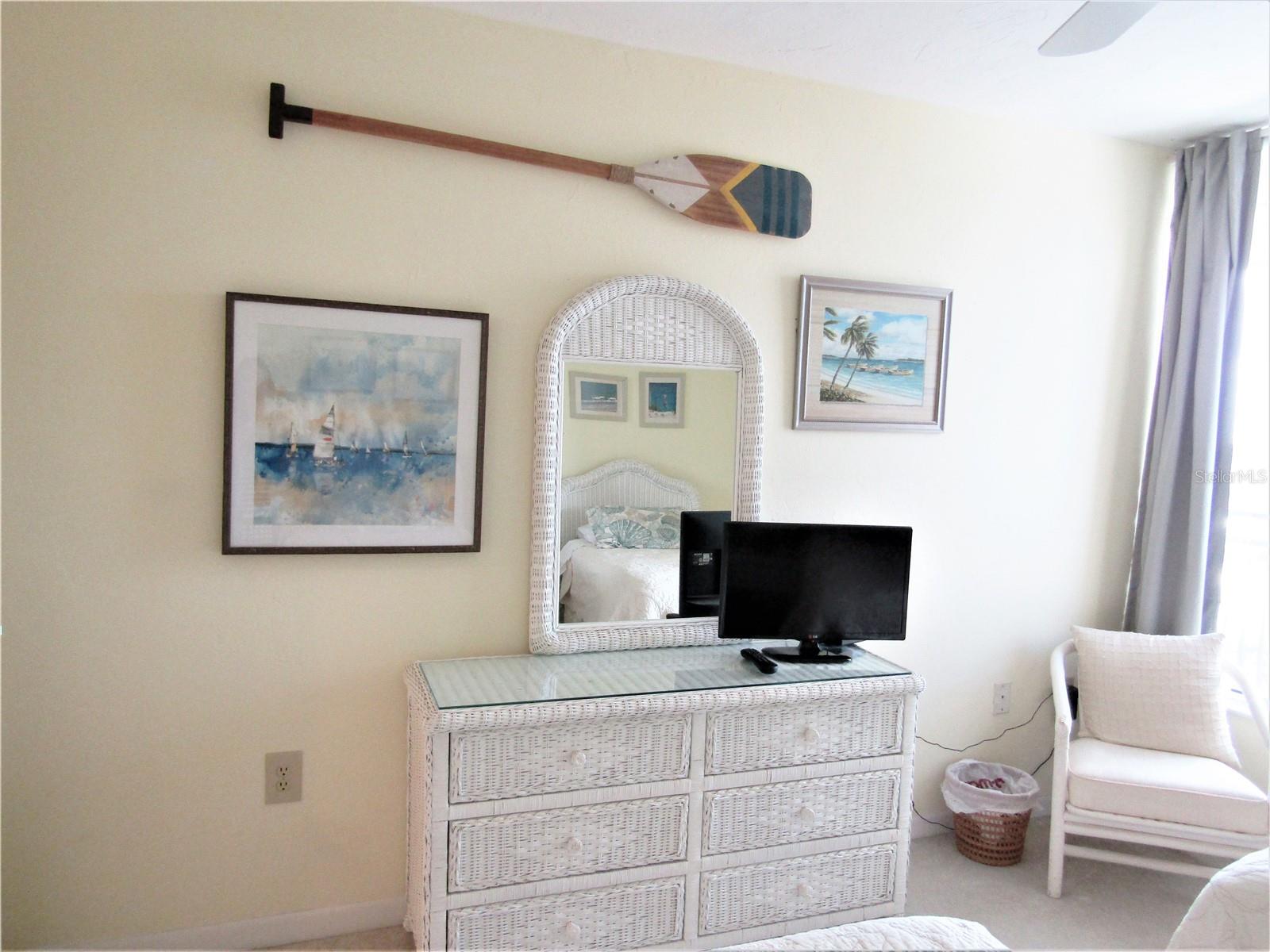 VALENCIA CONDO APTS - Residential Lease