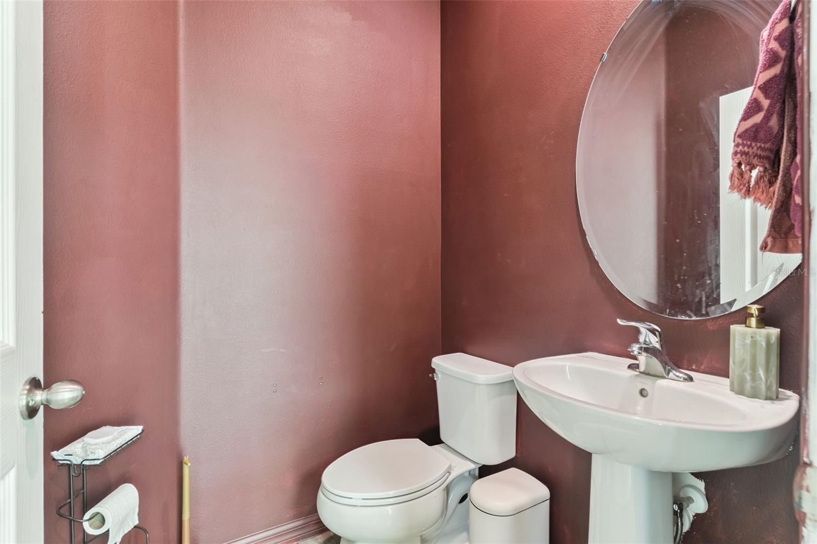 MEZZANO - Residential