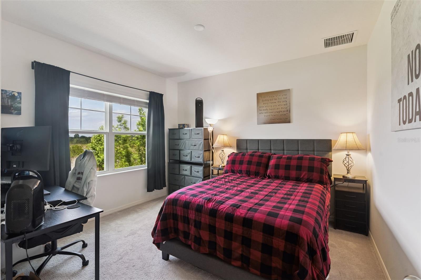 MEZZANO - Residential