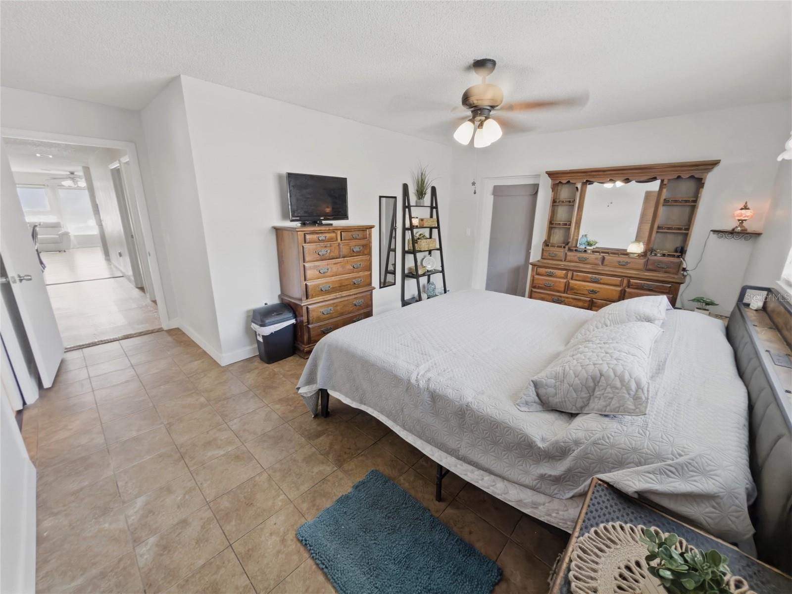 SEVEN SPGS HOMES - Residential