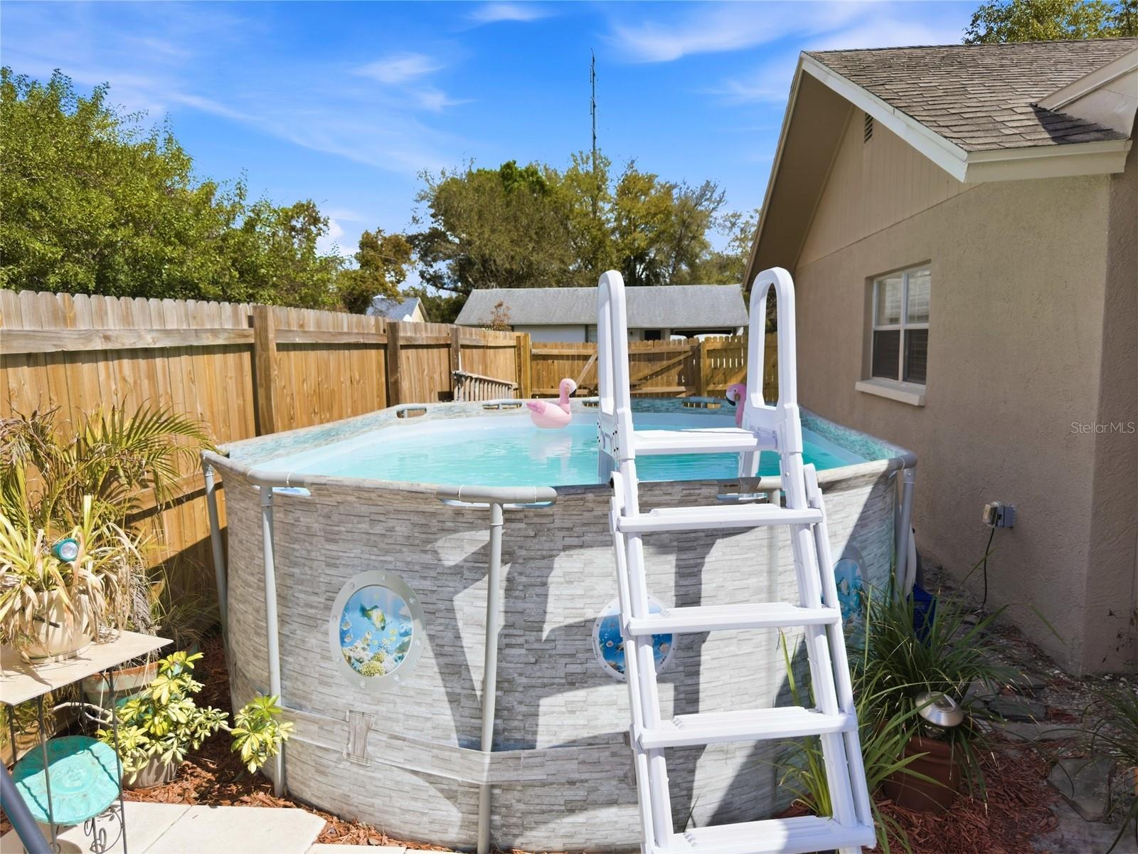 SEVEN SPGS HOMES - Residential