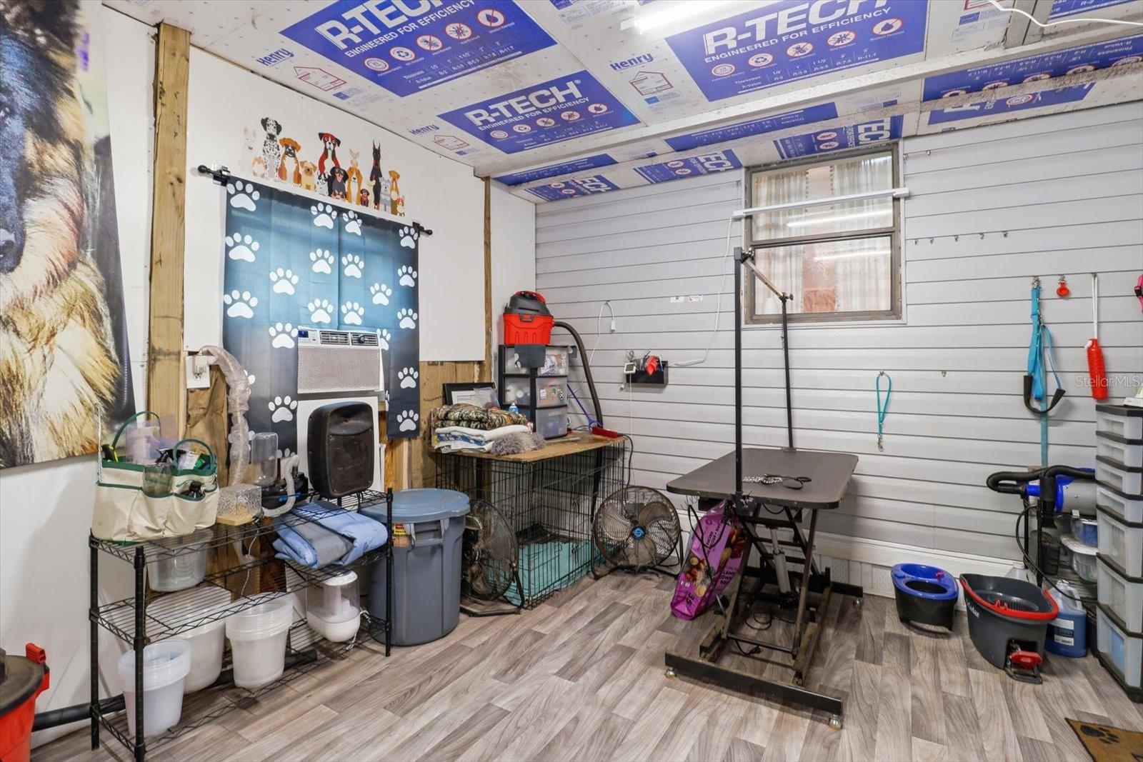 OAK FOREST ESTATES UNREC SUB - Residential