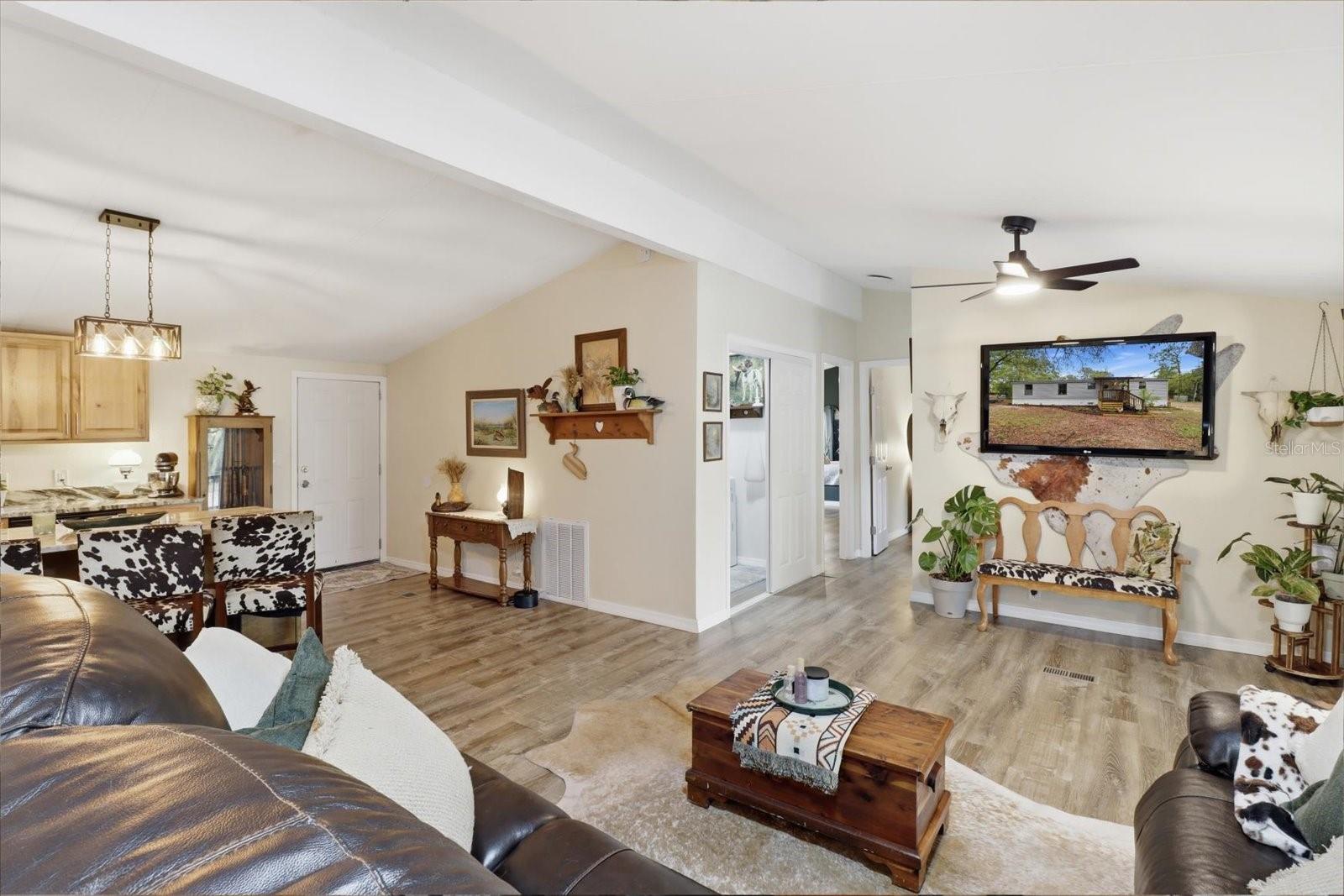 OAK FOREST ESTATES UNREC SUB - Residential