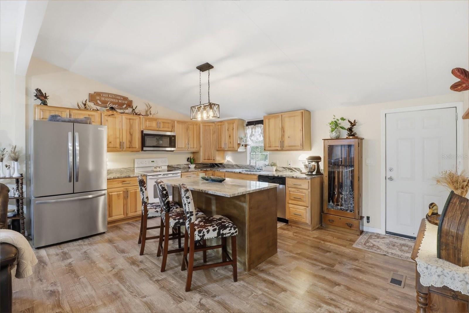 OAK FOREST ESTATES UNREC SUB - Residential