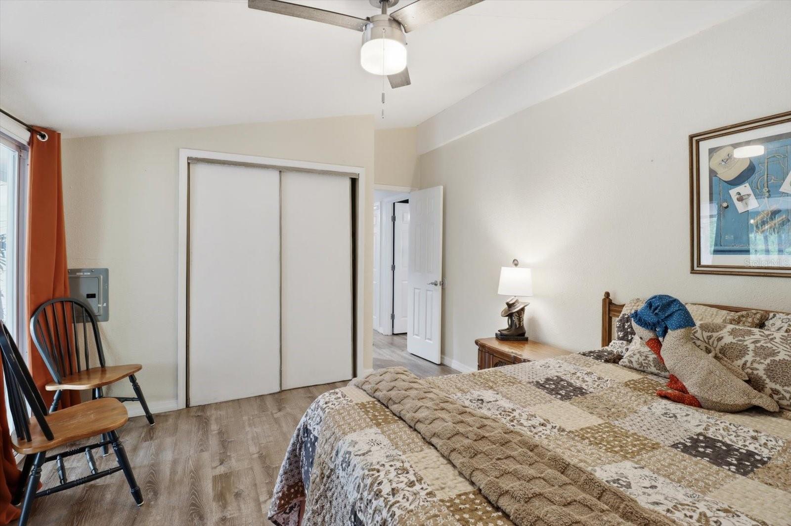 OAK FOREST ESTATES UNREC SUB - Residential