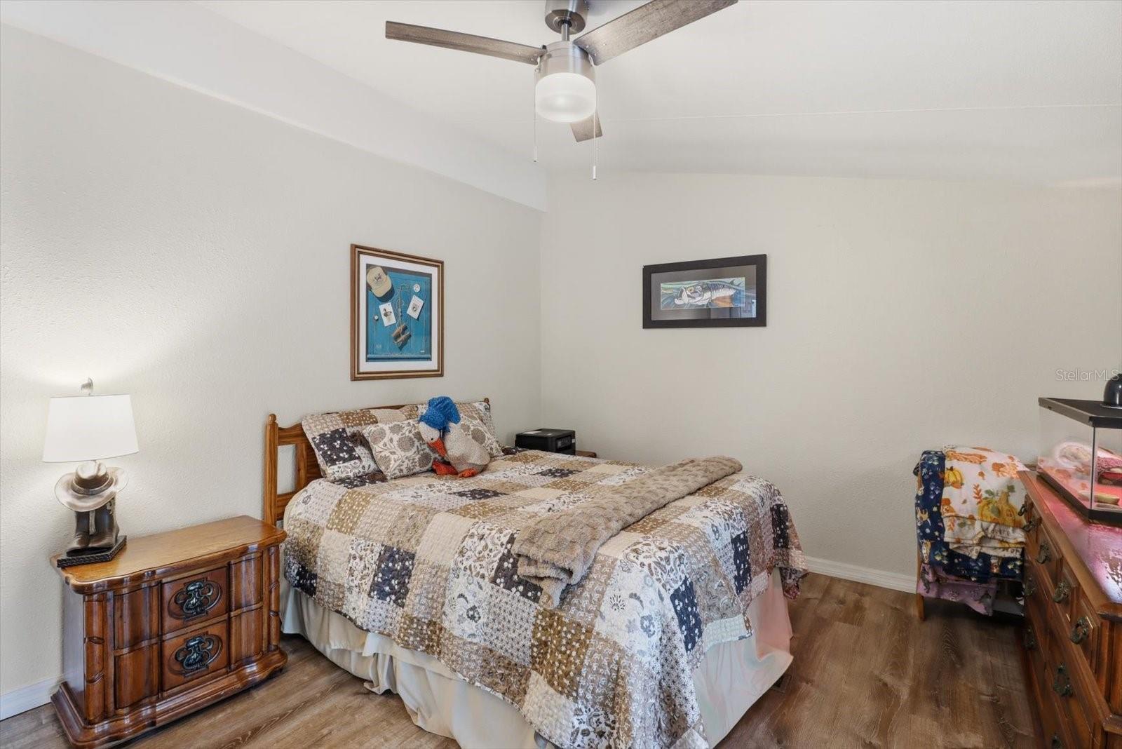 OAK FOREST ESTATES UNREC SUB - Residential