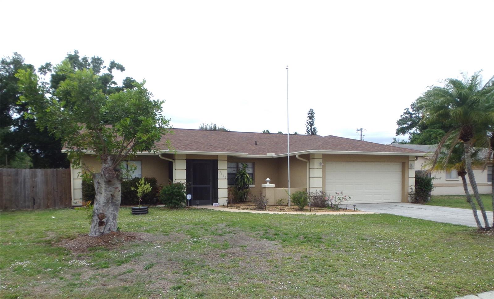 WHITFIELD MANOR - Residential