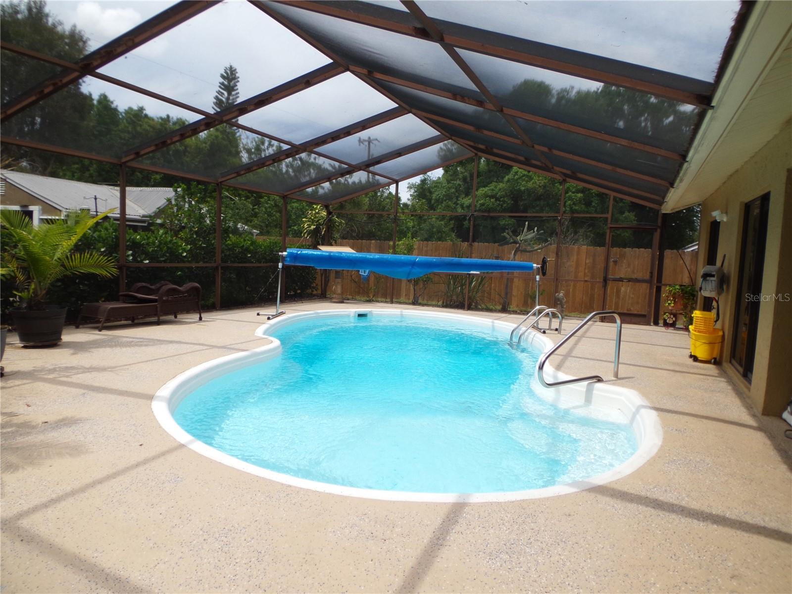 WHITFIELD MANOR - Residential