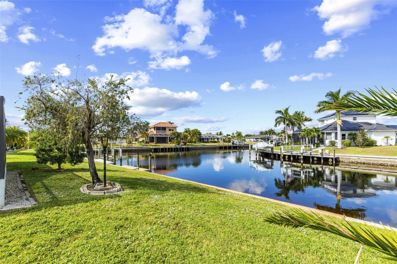 PUNTA GORDA ISLES SEC 11 - Residential