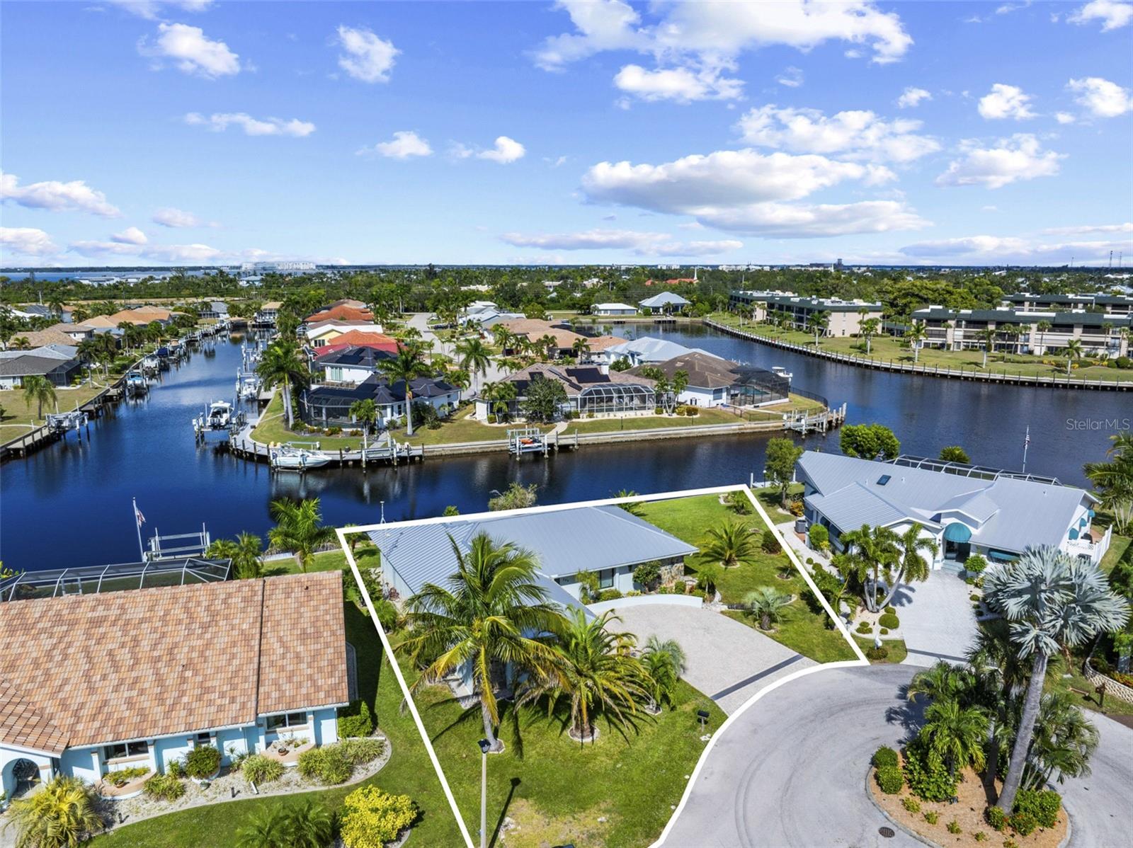 PUNTA GORDA ISLES SEC 11 - Residential