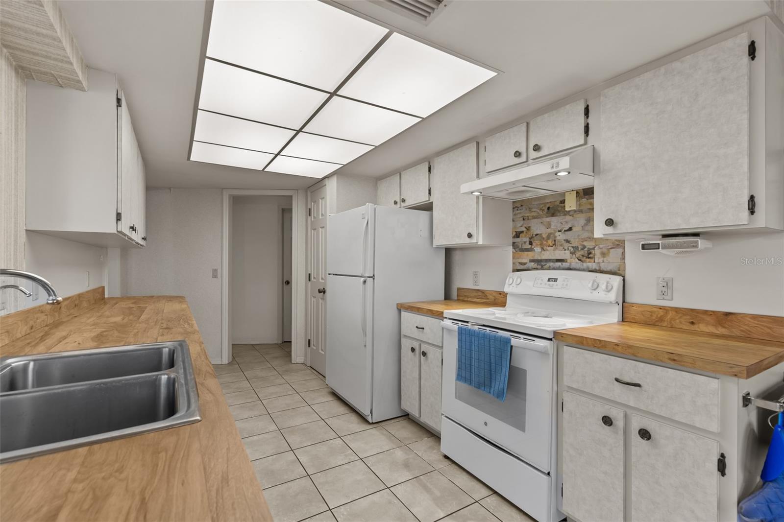 PUNTA GORDA ISLES SEC 11 - Residential