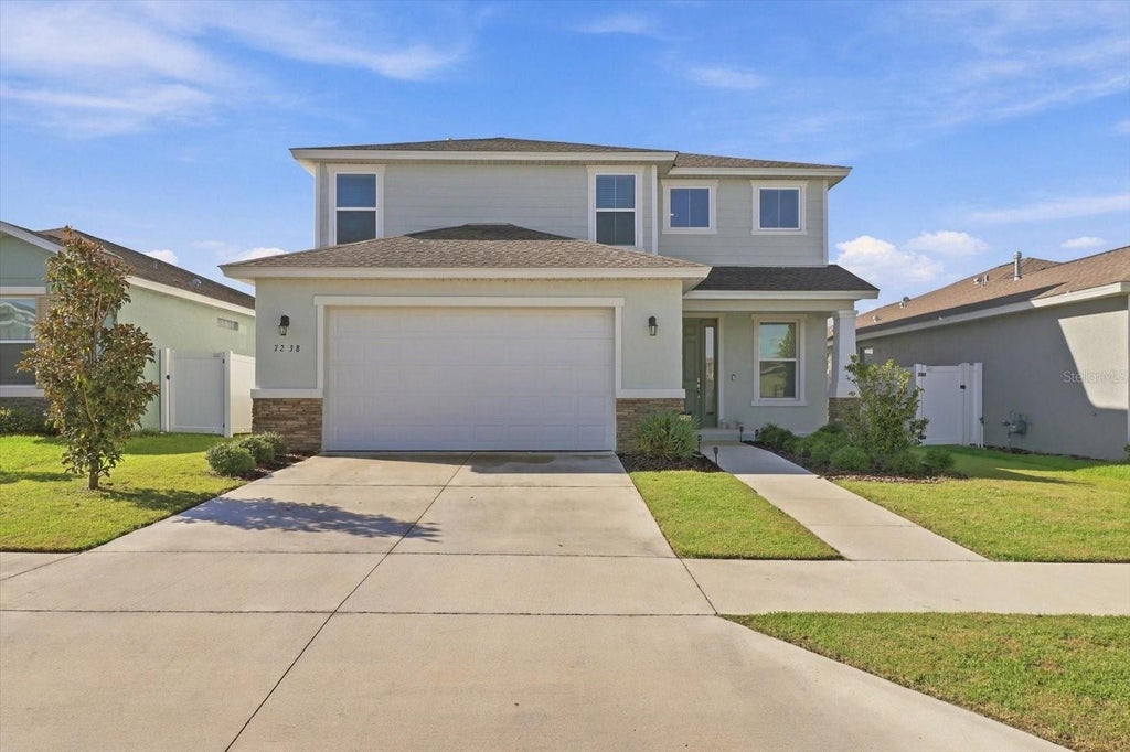 Photo of 7238 SW 60th Lane, Ocala, FL 34474 (MLS # OM732633)
