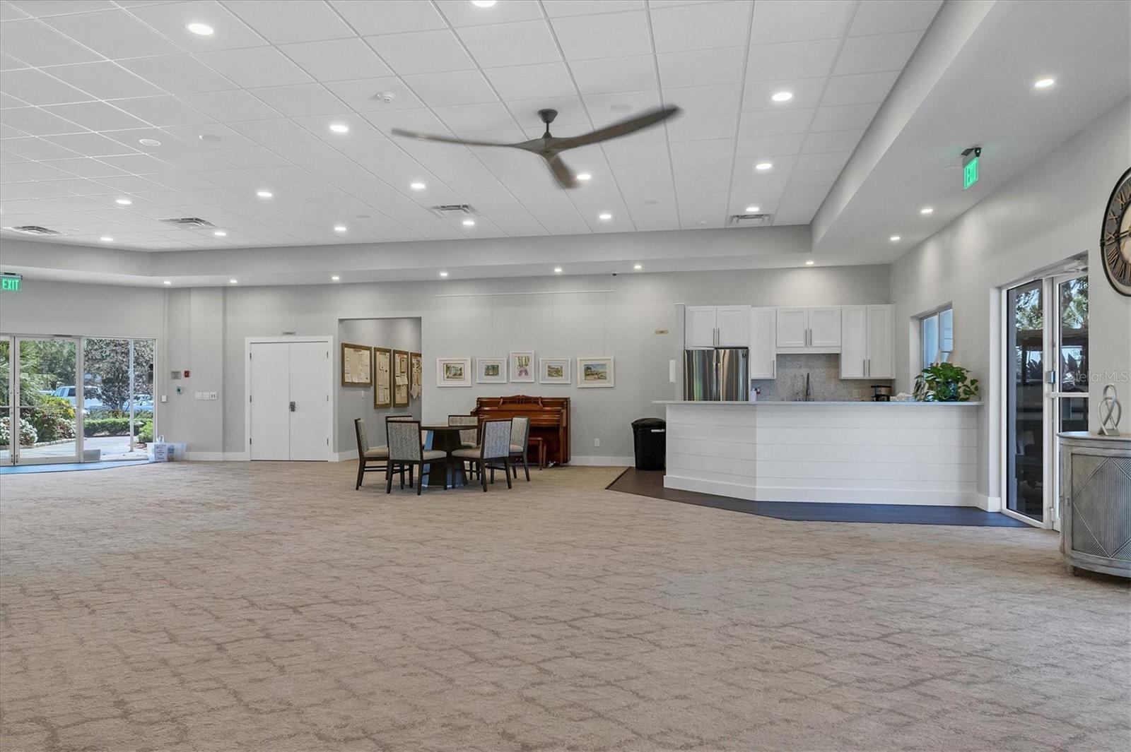 TURNBERRY PLACE - Residential